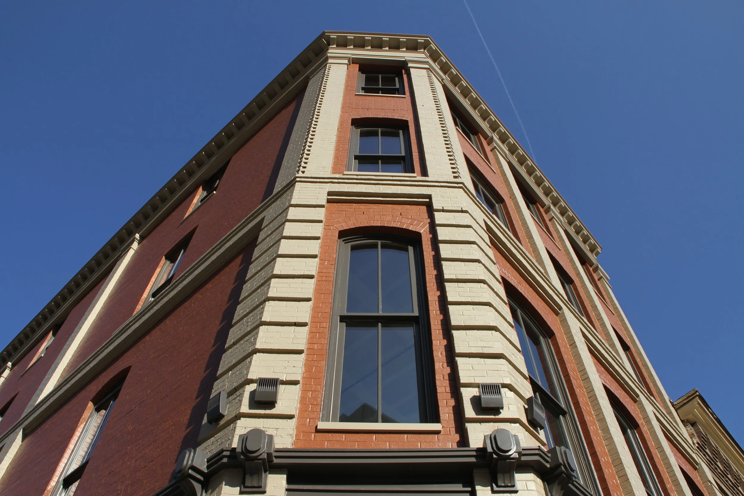 36 market square looking up.JPG