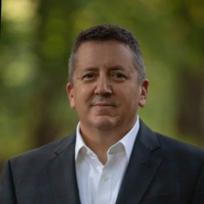 Chris Perzan, Kynedos
