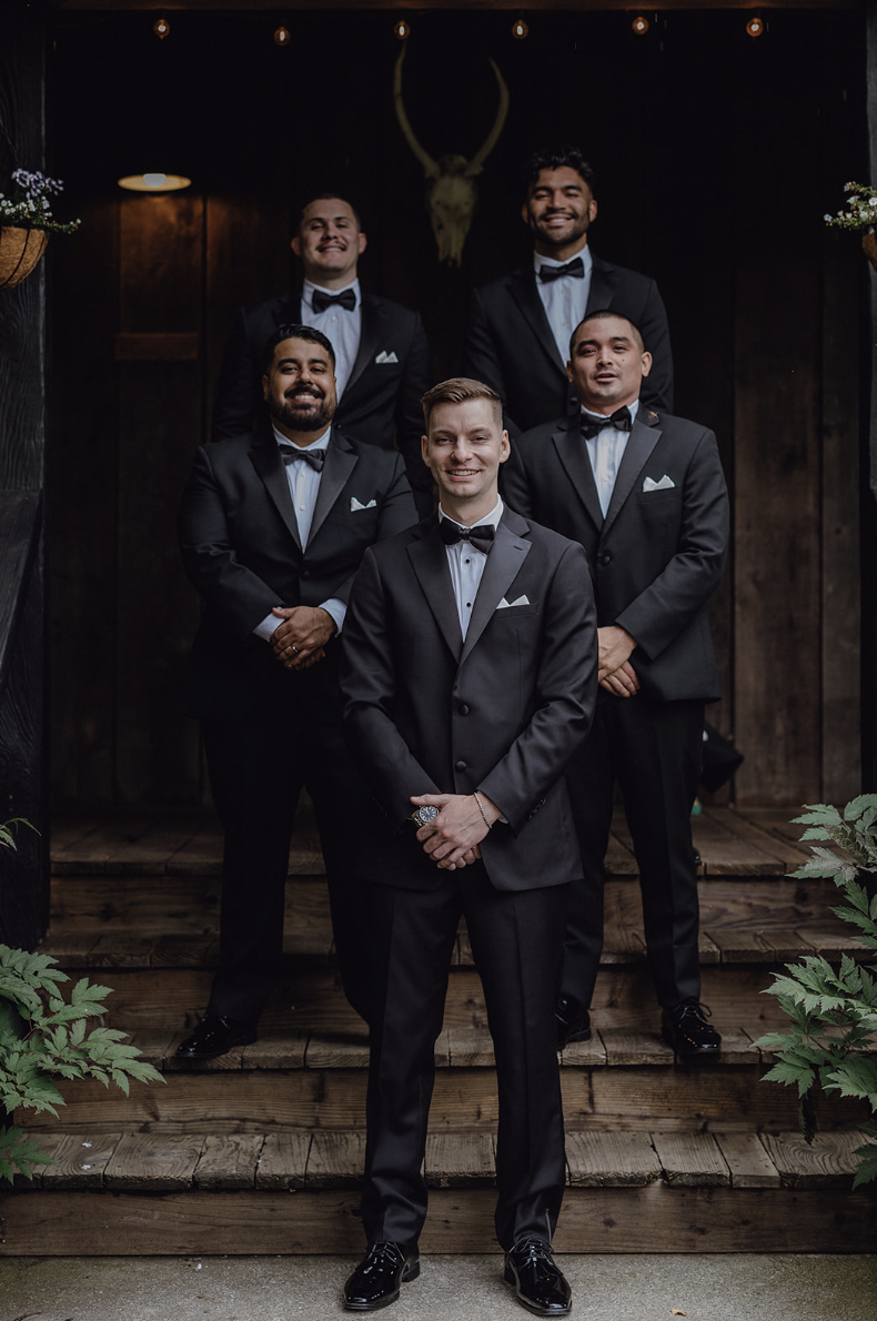 Tessa-Austin-groomsmen.png
