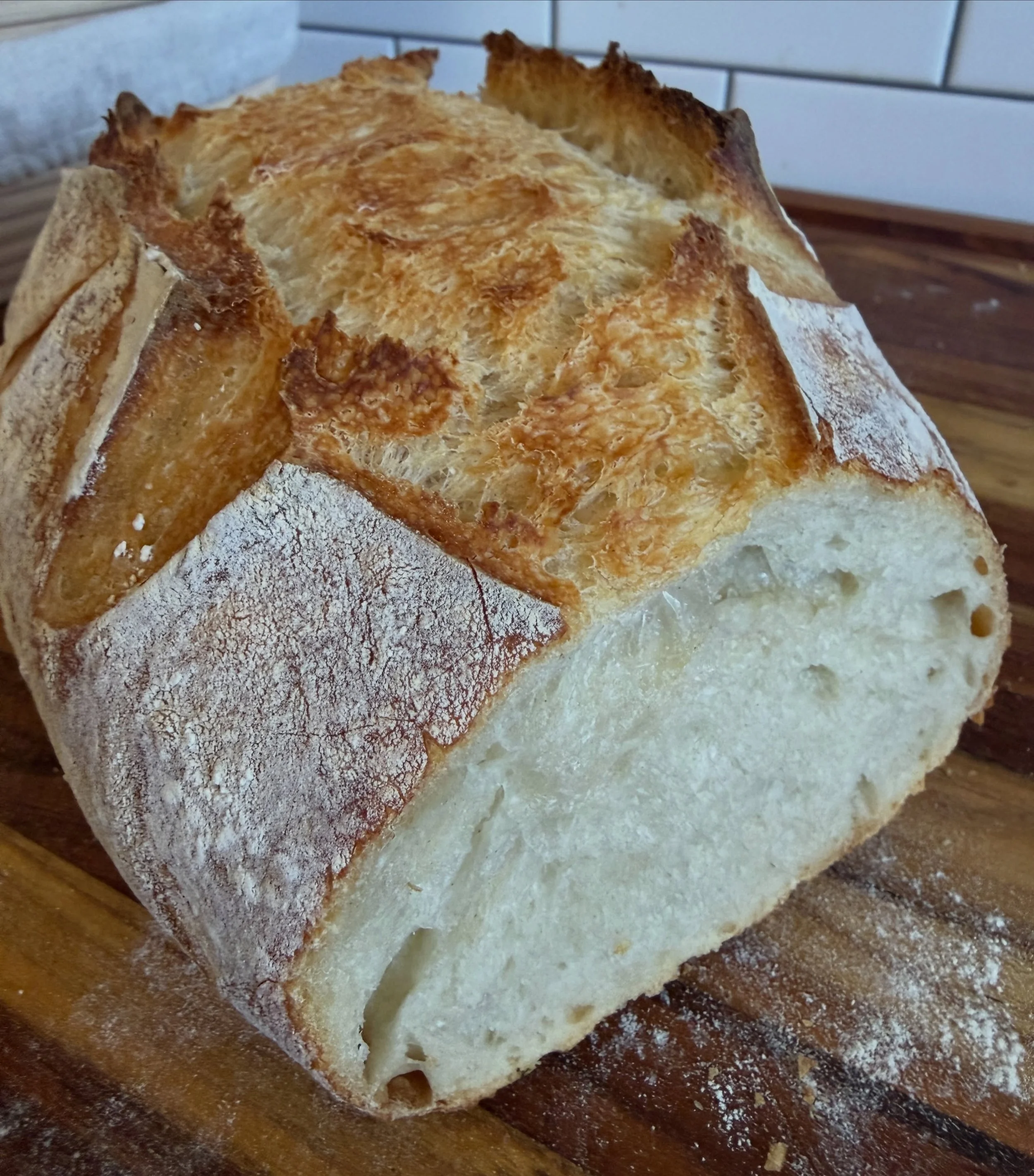 Just over here knocking out some pretty perfect sourdough thanks to @lebherzk Now I&rsquo;ve got a starter and a way to make sourdough that doesn&rsquo;t include endless stretch and folds. 🎉🧈🥖