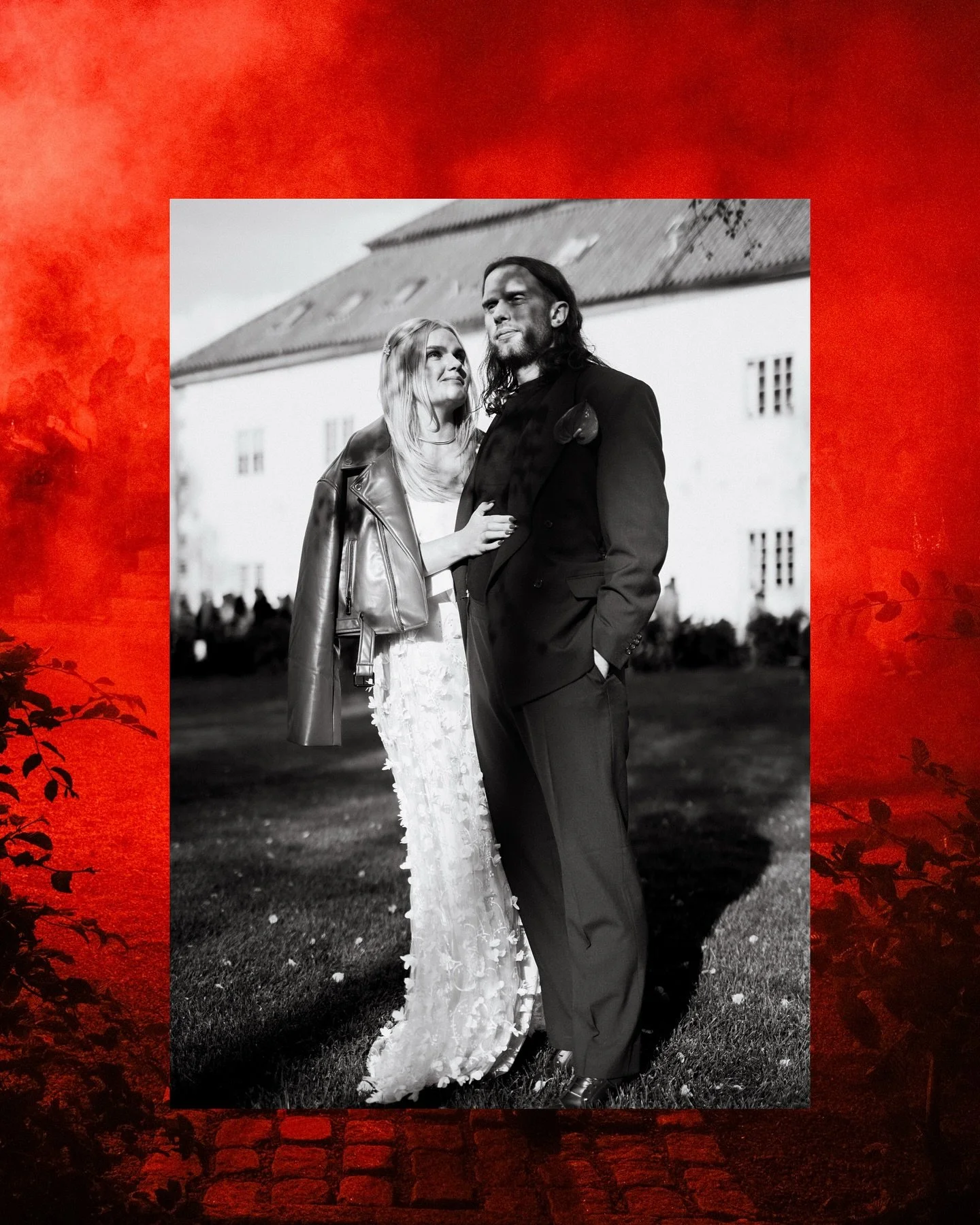 Sanna + Denis, 30/8 2025, all heart no brakes! ✨❤️ 
Part I. 
#weddingphotographerstockholm #bröllop2026 #brudklänning #idasjöstedt #årbyslott #red #weddingdecoration #bröllopsinspiration #documentaryweddingphotography #real