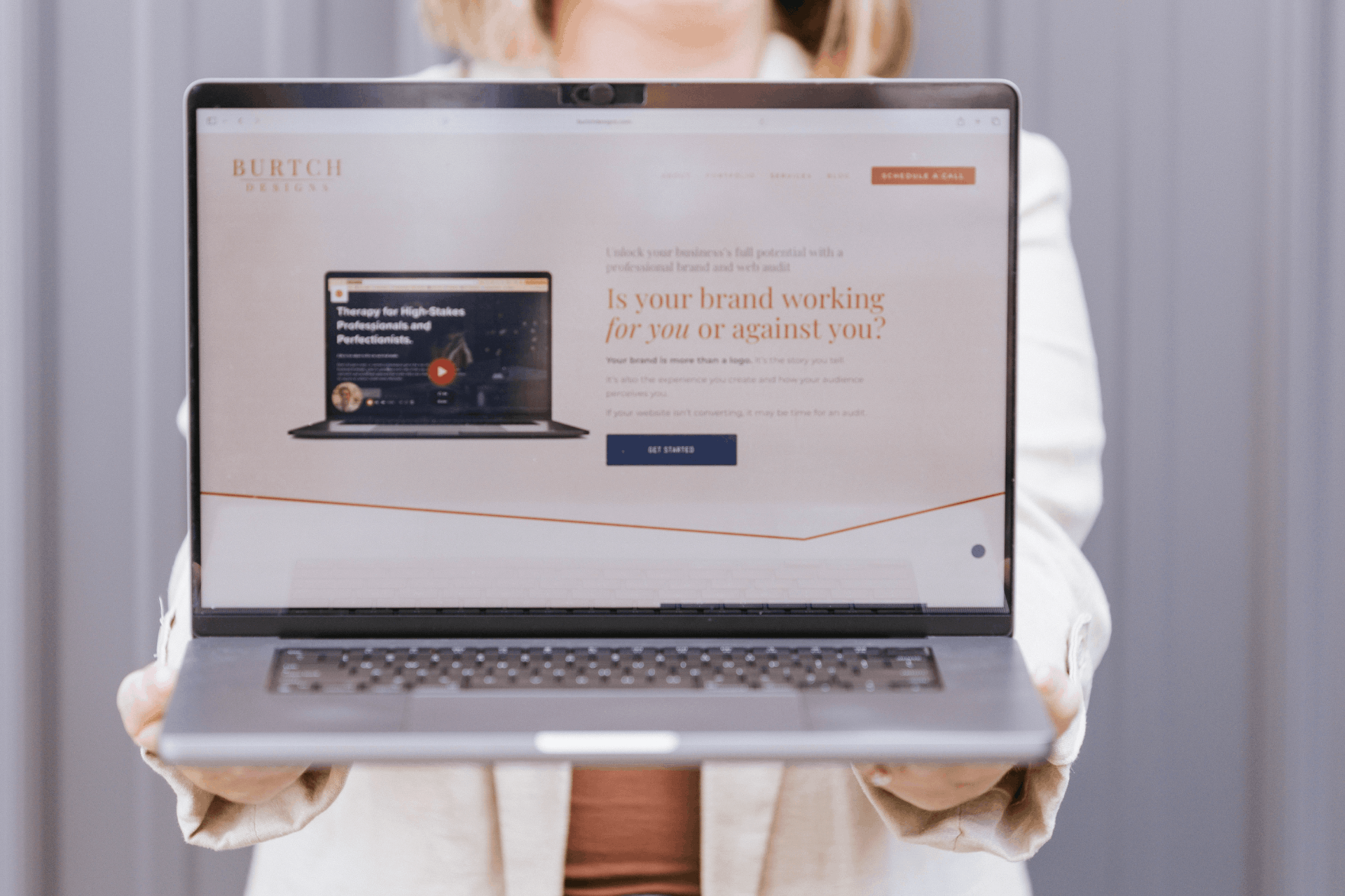 why people pay others to build squarespace websites
