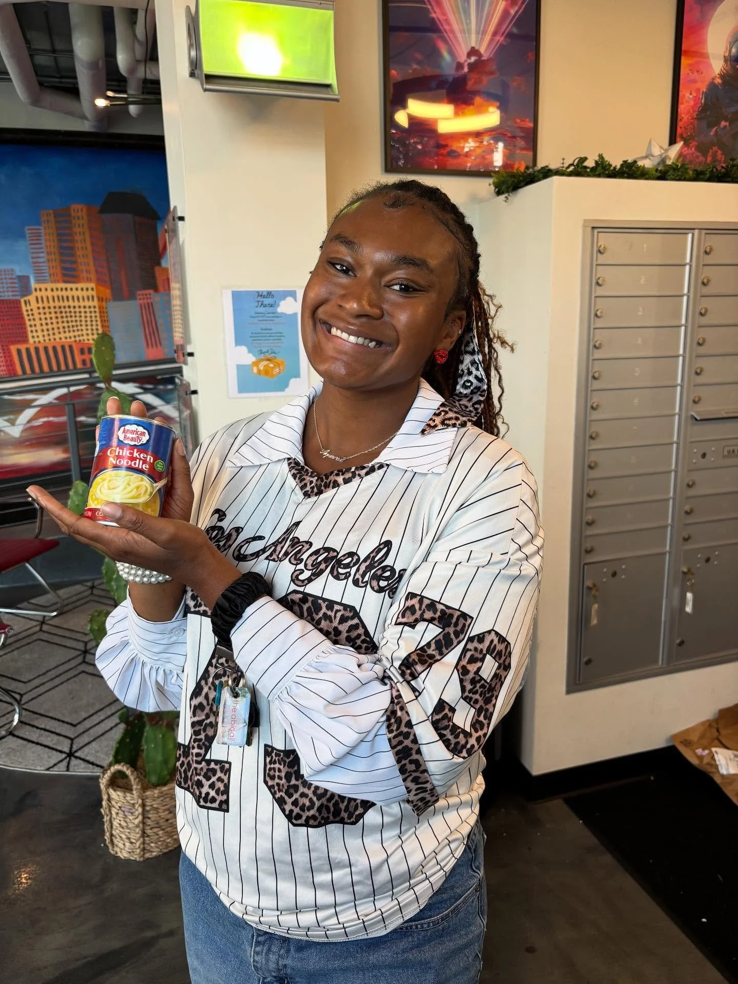 Happy National Food Bank Day! 🥫💛
Let&rsquo;s spread kindness, one can at a time.
We&rsquo;re collecting non-perishable, unused items to support a local food pantry. If you&rsquo;re able, please drop donations off at the front desk in the lobby.
Eve