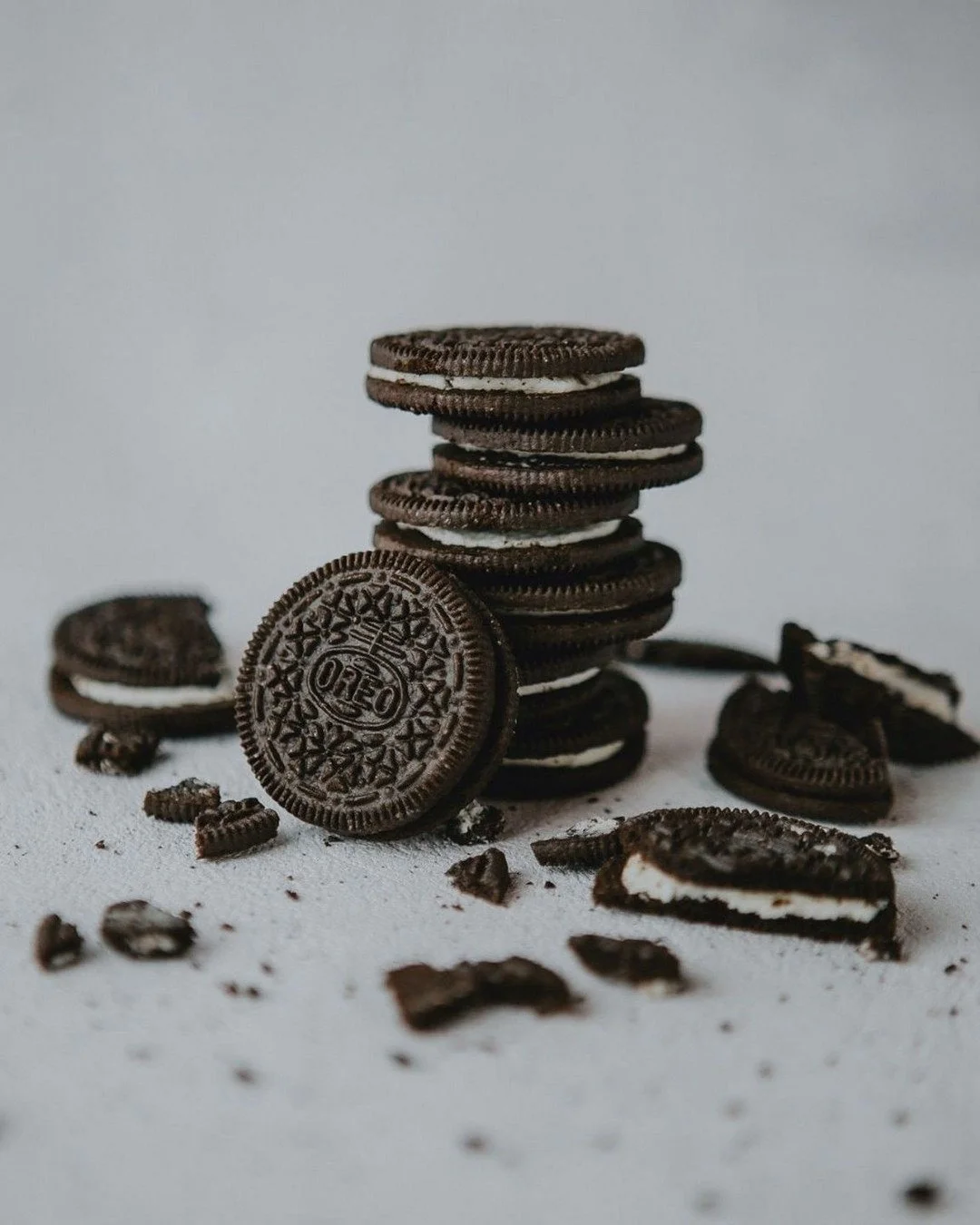 Stop by the front desk to grab a pack of OREO's to celebrate National Oreo Day 🥳

#theabigail #columbus #oreo #nationalholiday

*while supplies last only*