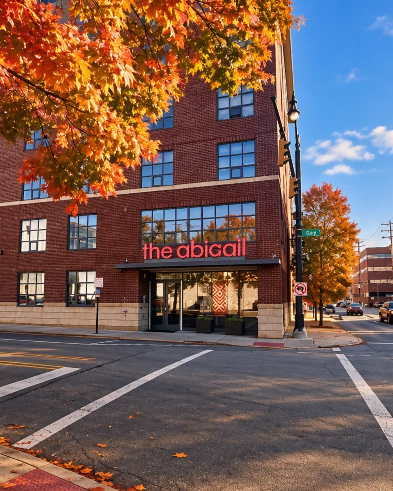 Fall in love with your next home 🍂🤎
&nbsp;
Leasing is happening NOW at The Abigail! 🏡✨ Secure your space and experience downtown Columbus living right outside your front door.
&nbsp;
📲Apply today or DM us to schedule your tour!
&nbsp;
#TheAbigail