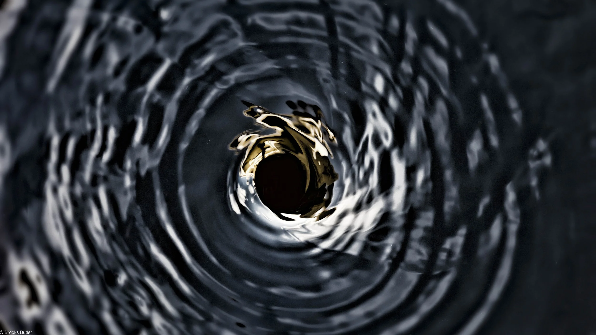 Canal Whirlpool
