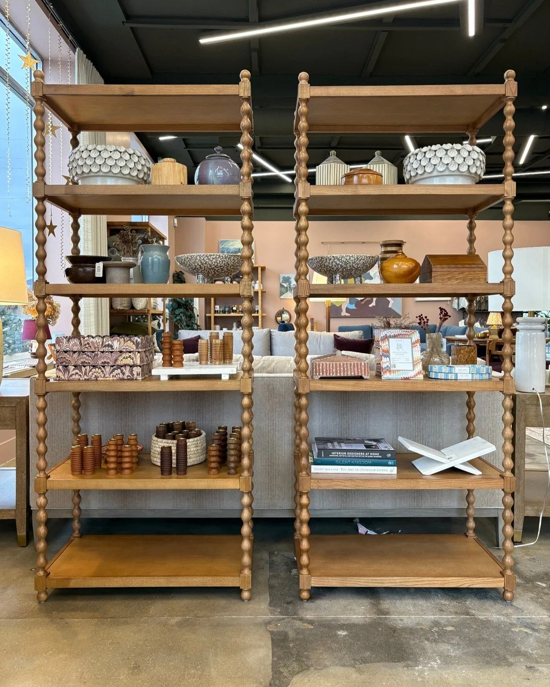 Happy Monday! Hope you all had a lovely weekend.
If you still have some last-minute shopping to do, we&rsquo;re open tomorrow from 10&ndash;5 and happy to help you find the perfect gifts (so no one will ever suspect it was a last-minute purchase 😉).