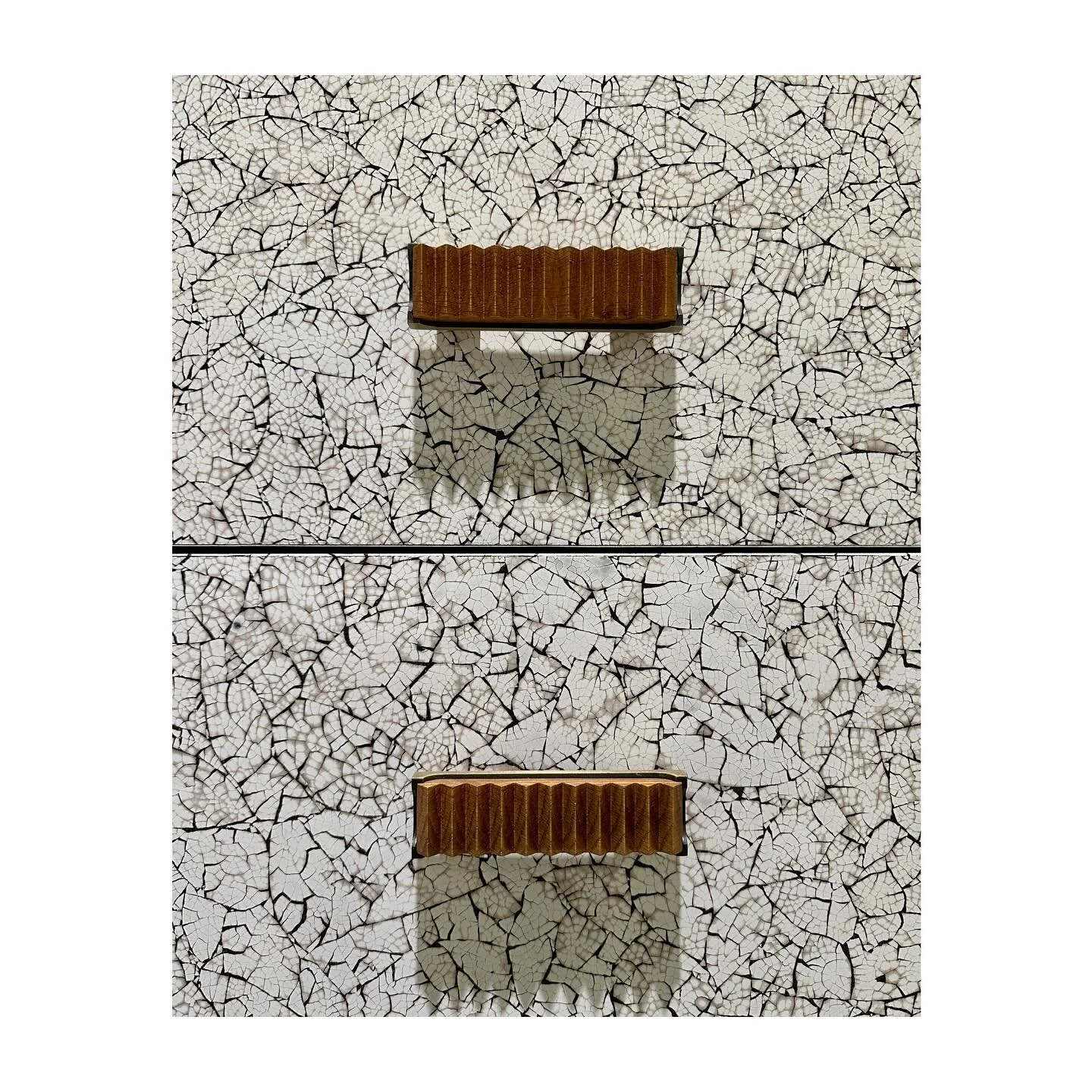 Eggshell Laquer
.
.
.
.
&copy; all rights reserved | SUITE Group LLC
-
#suite #suitestudio #suitegroup #interiordesign #interiordesignstudio #designer #eggs #furniture #delavega #interiordecor #decor #interiorarchitecture