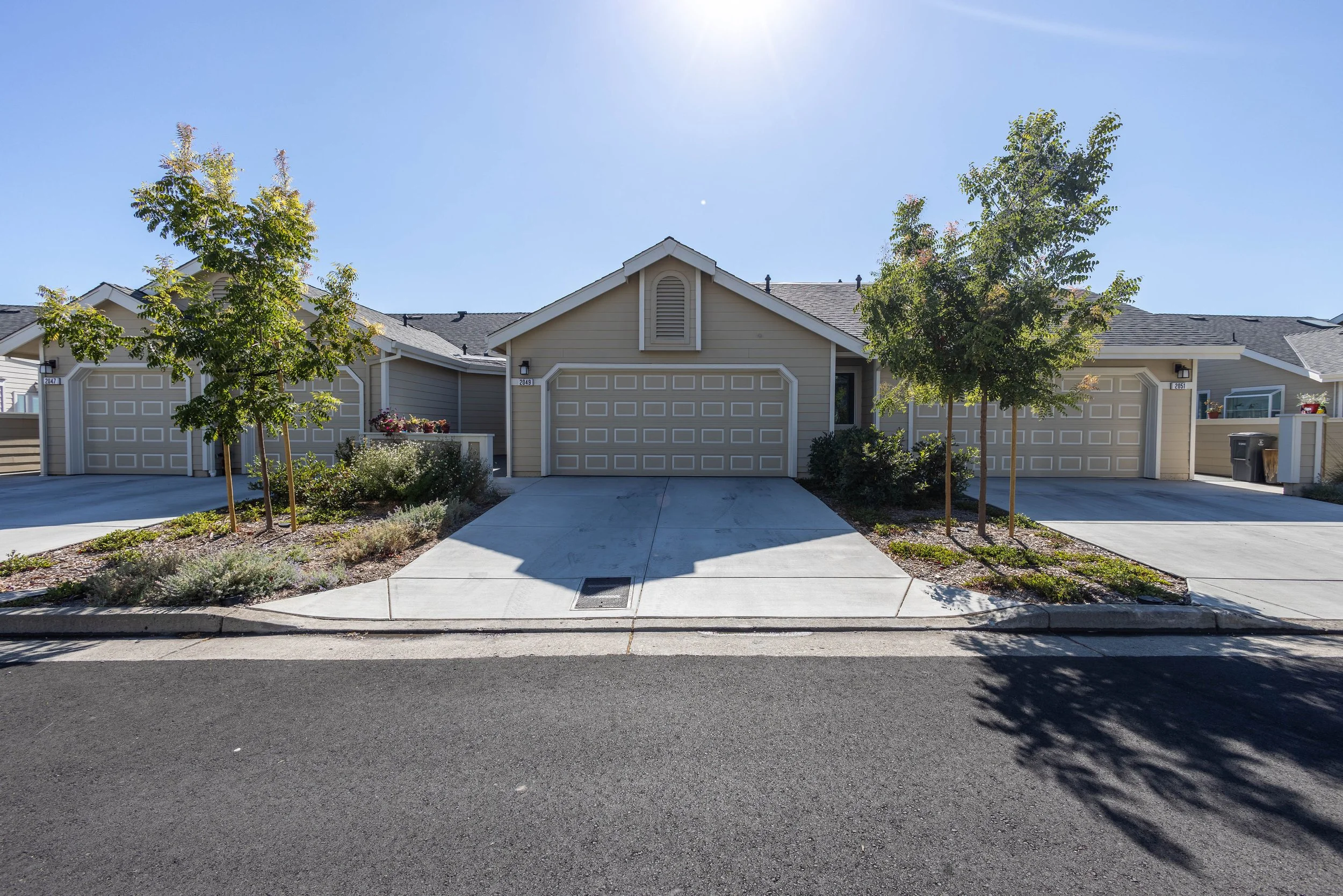 2049 Stonefield Ln-front.jpg