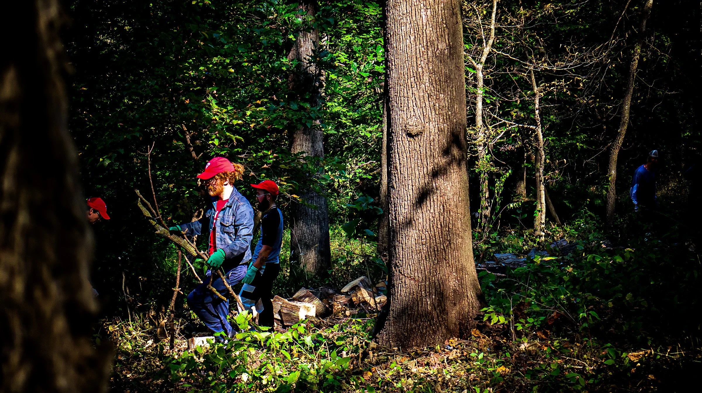 Service With Sparks: Omaha Bartenders Light Up the Woods.JPG