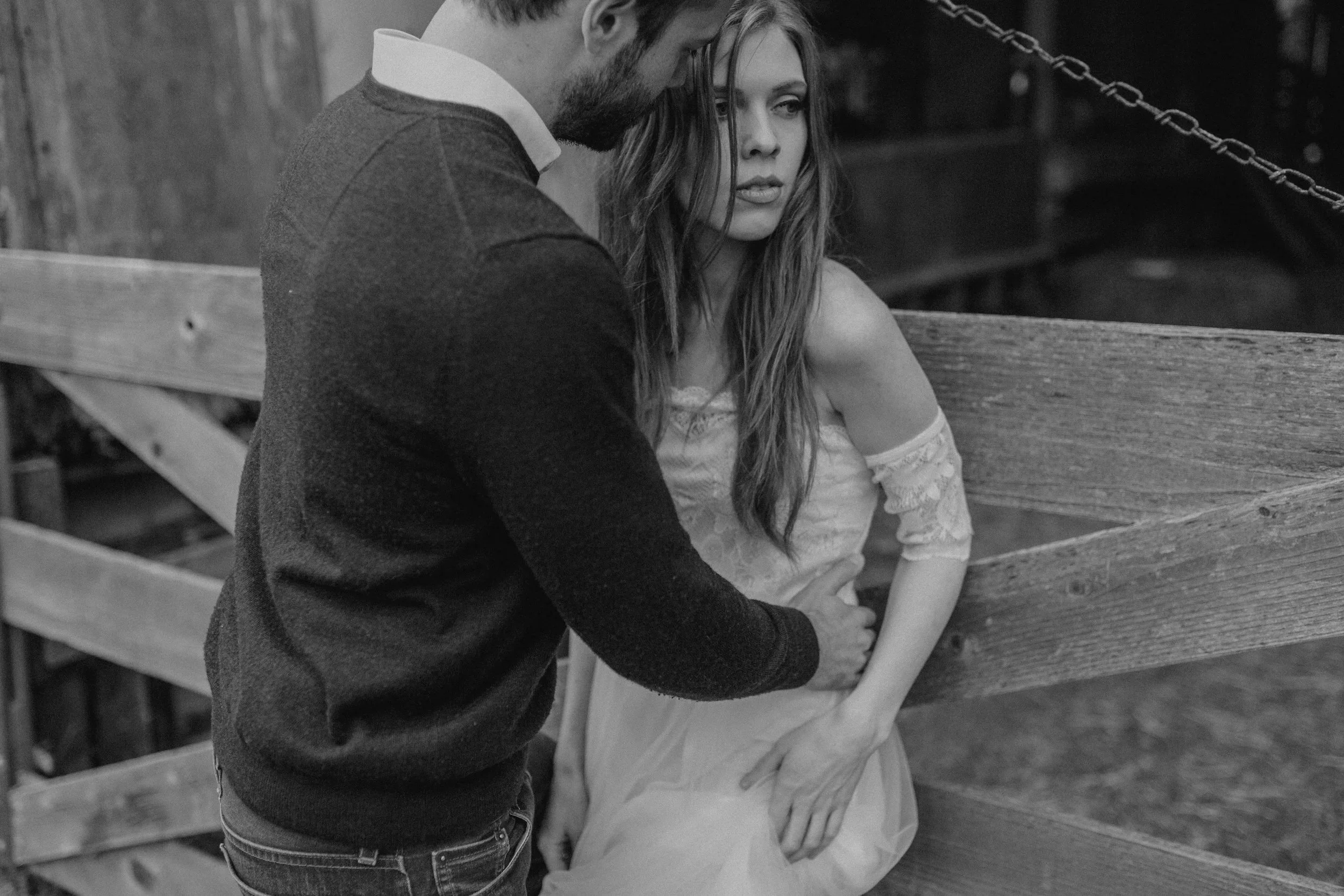 AnahataKaliPhotography_MuirBeachEngagement+%2883+of+102%29.jpg