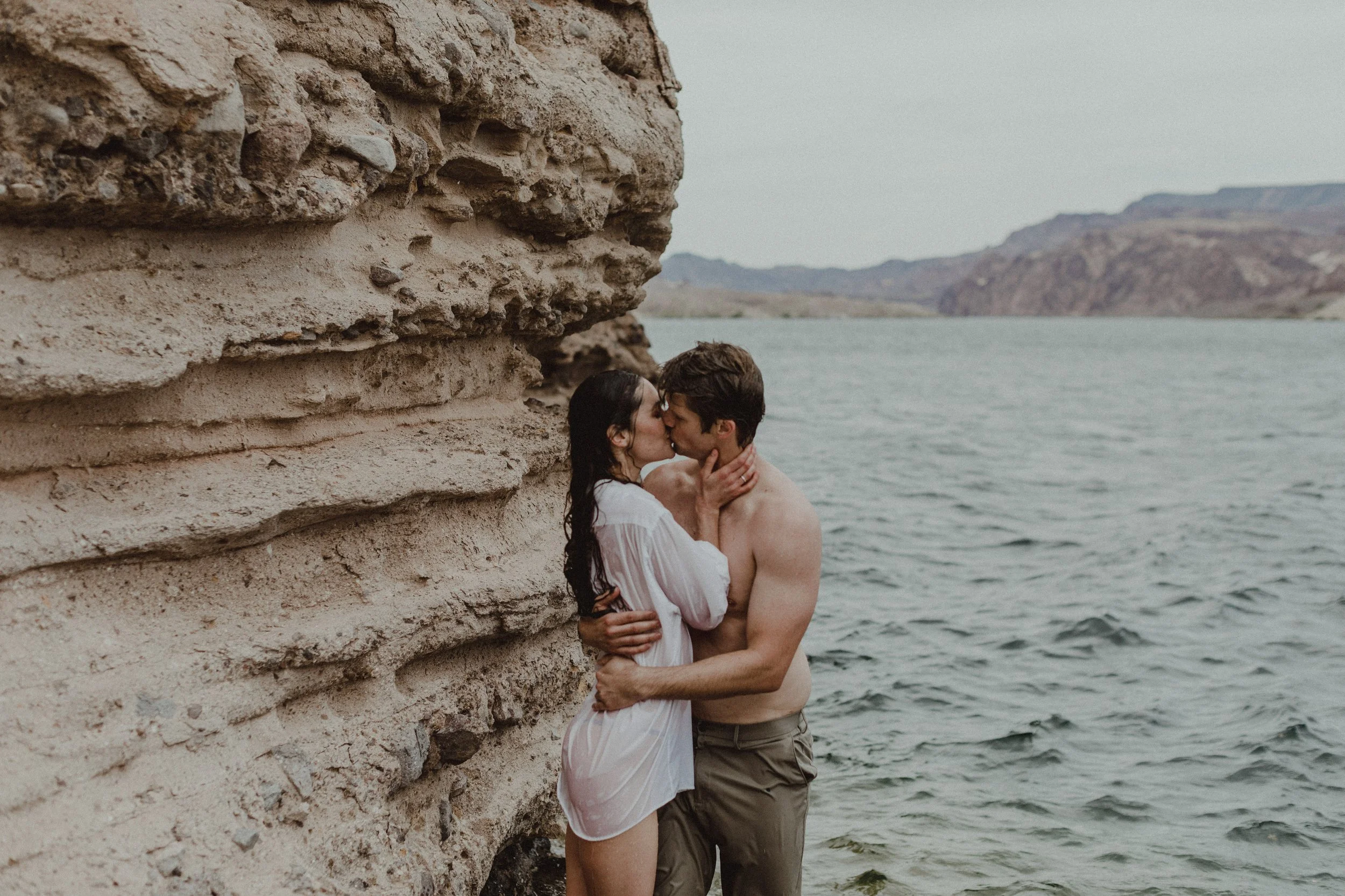 Adventure Elopement-Vow Renewal-LakeMead-LasVegas-133.jpg