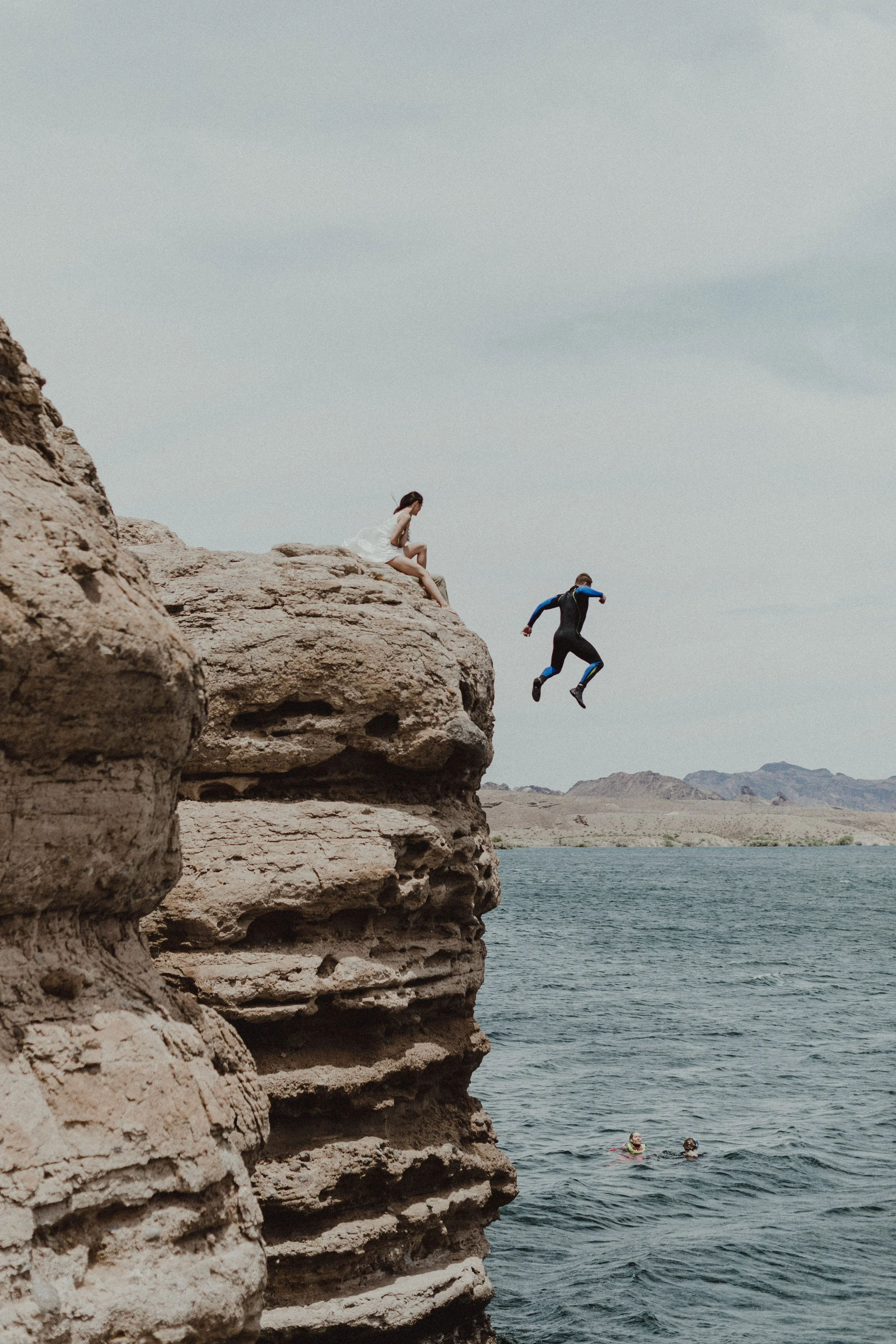 Adventure Elopement-Vow Renewal-LakeMead-LasVegas-106.jpg