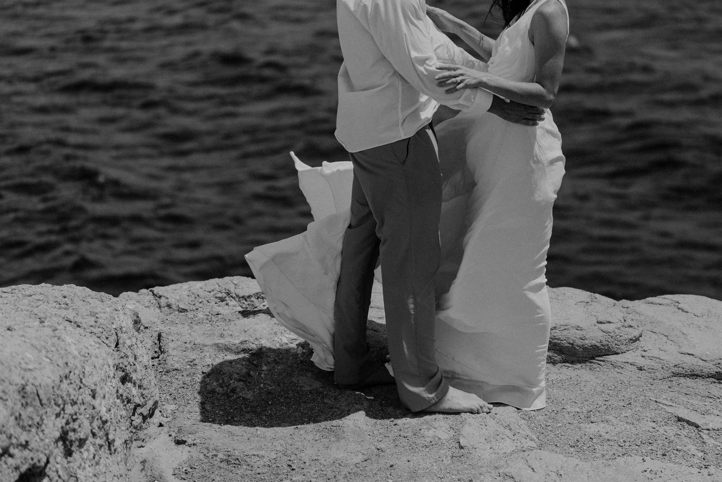 Adventure Elopement-Vow Renewal-LakeMead-LasVegas-29.jpg