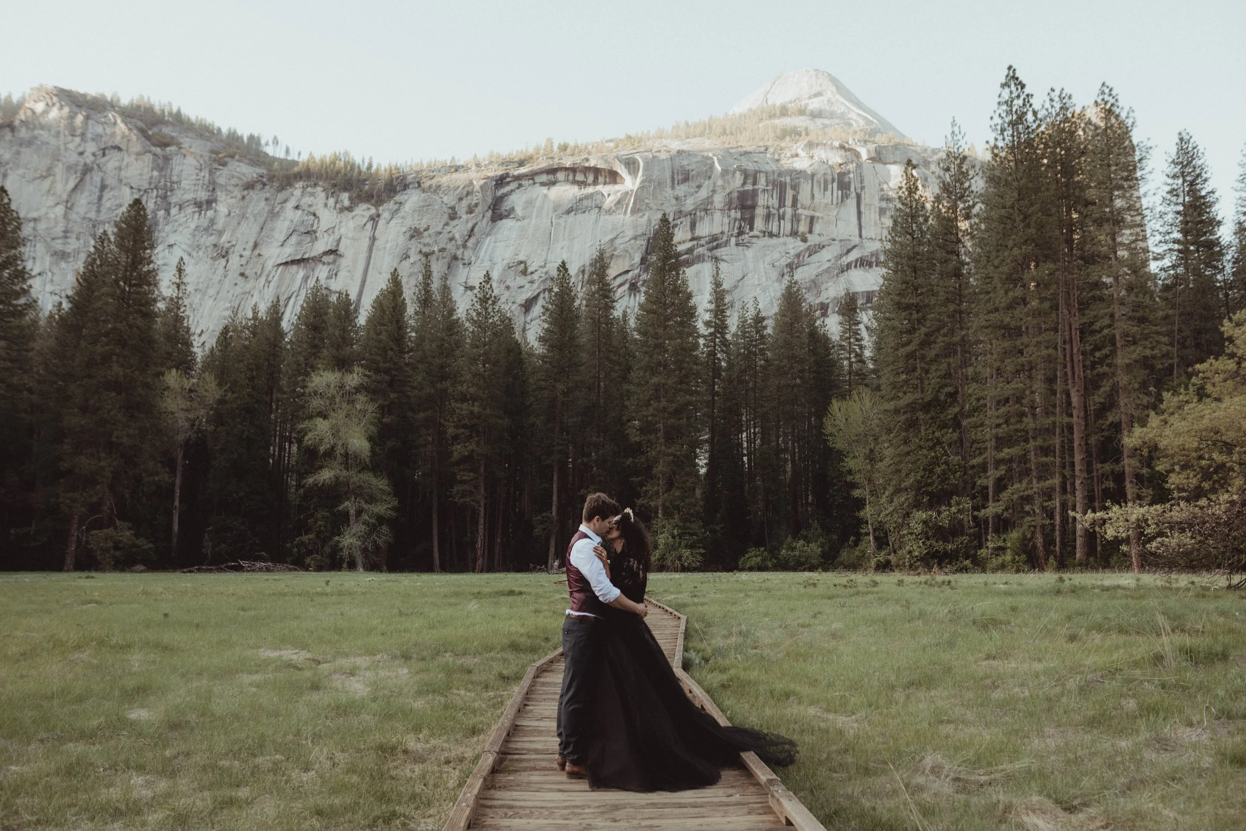 Chris_Alisha_Yosemite_Elopement_AllThingsWild (246 of 257).jpg