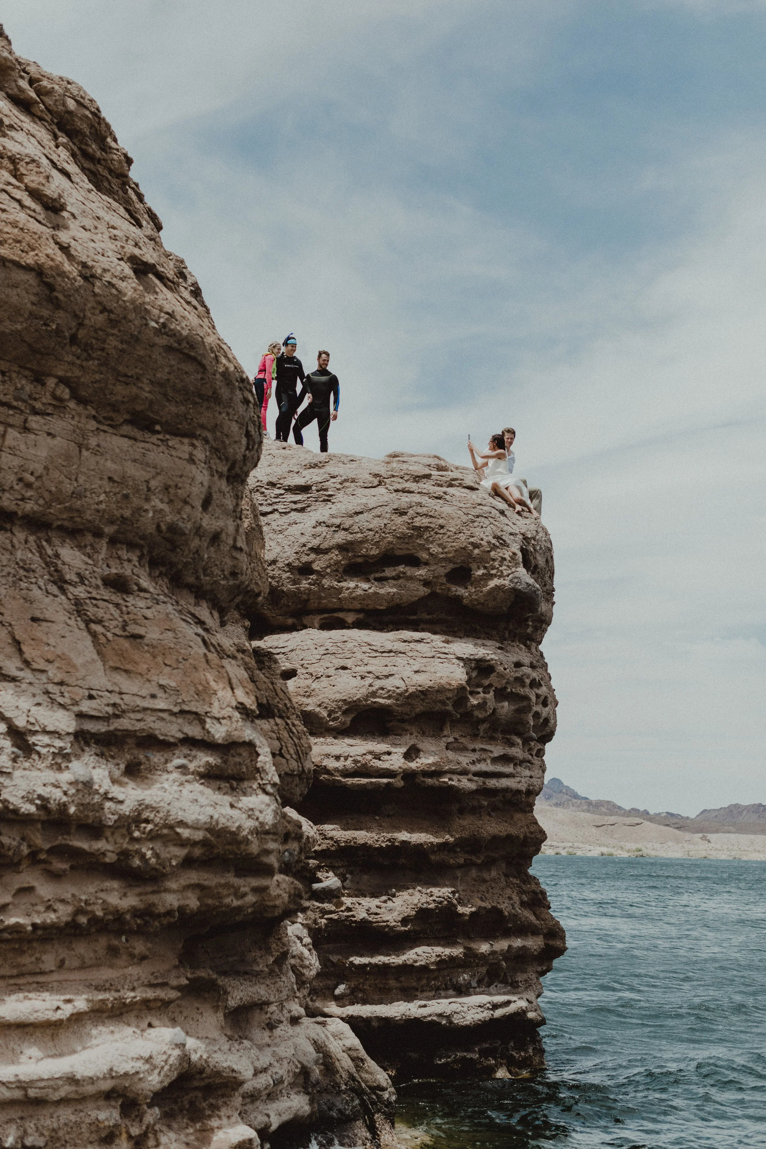 Adventure Elopement-Vow Renewal-LakeMead-LasVegas-112.jpg