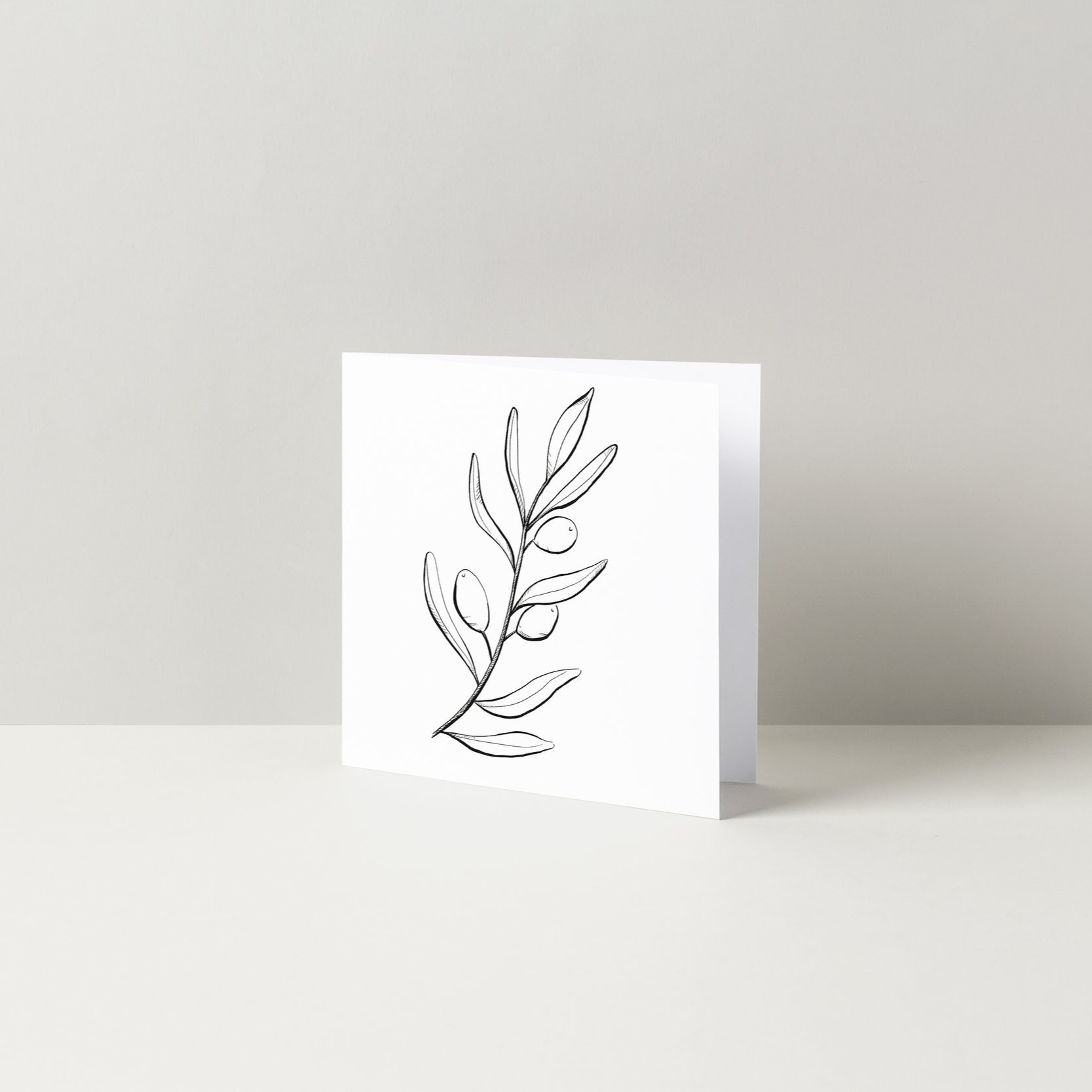 Carte_Olive_Folded+Card+Mockup+3.jpg