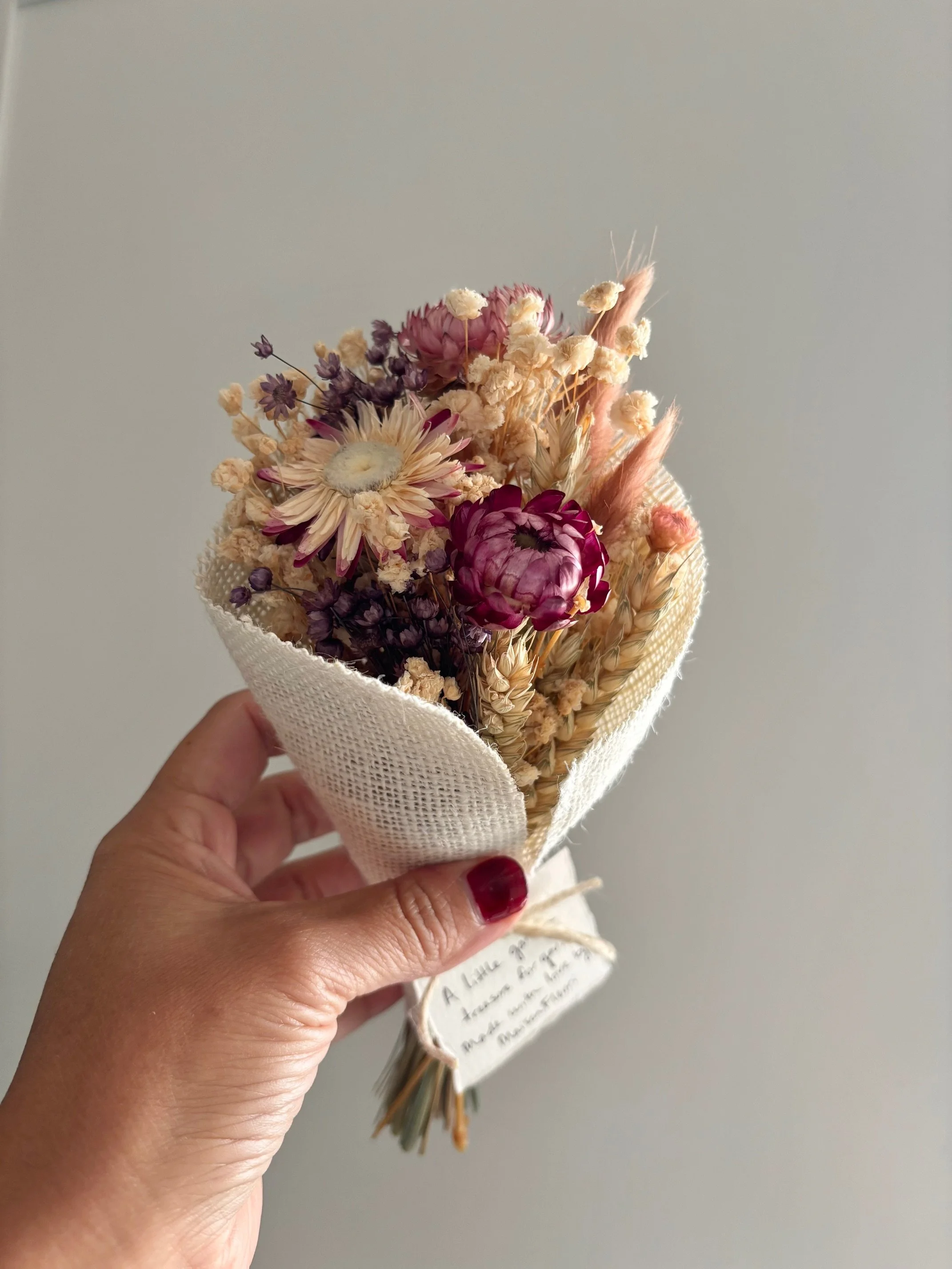 Medium Cottage Bouquet