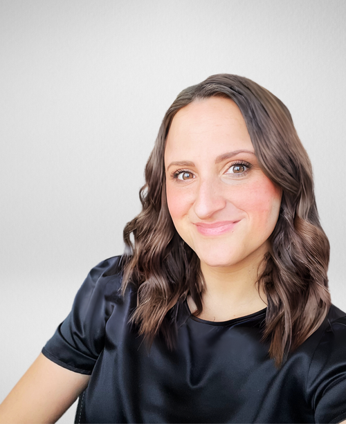 Headshot of Samantha Gaunt