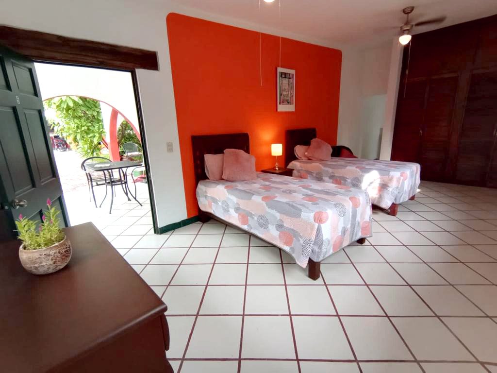 Cuarto Compartido 2.jpg