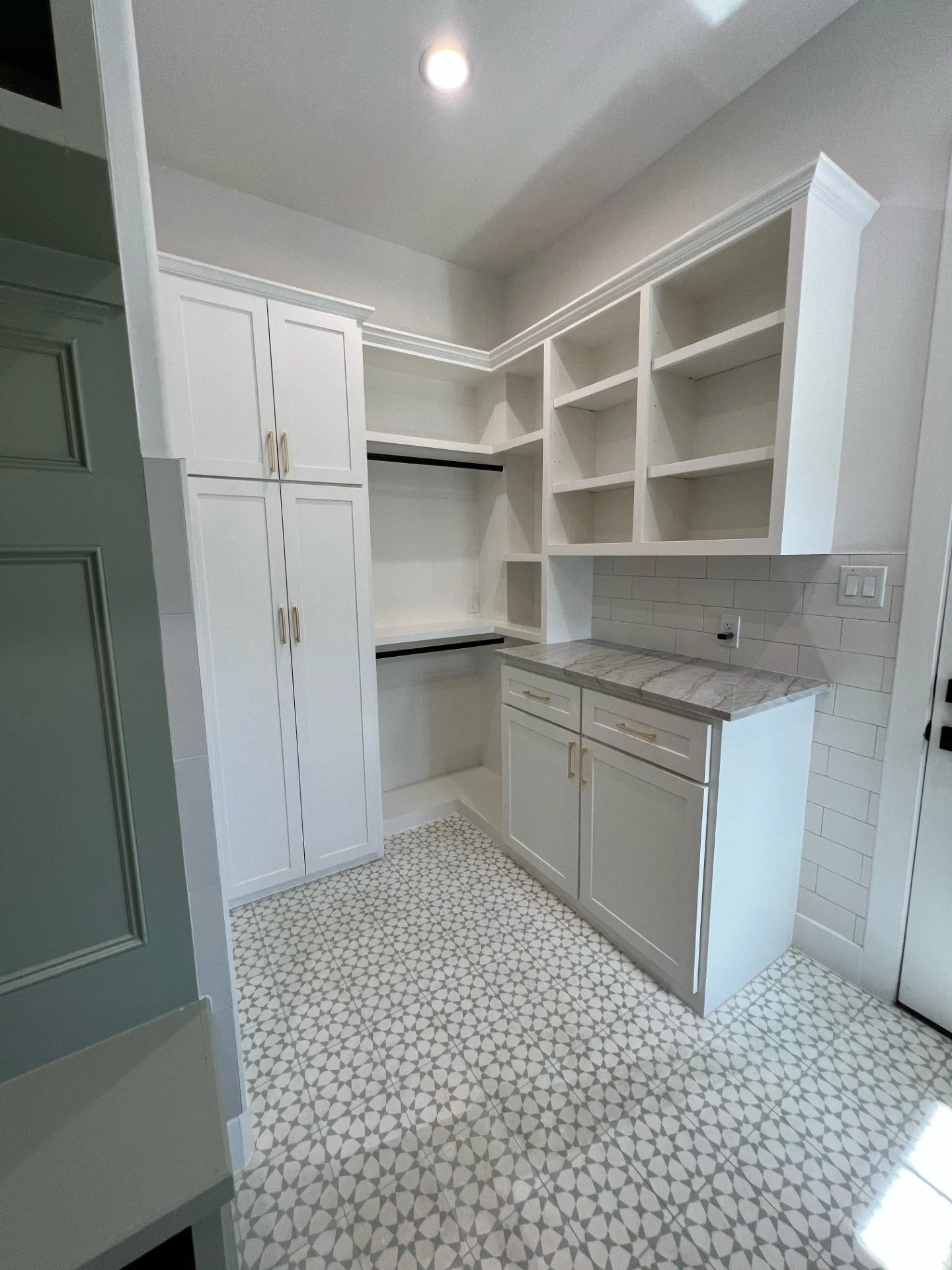 thumbnail_image2 (1).jpg