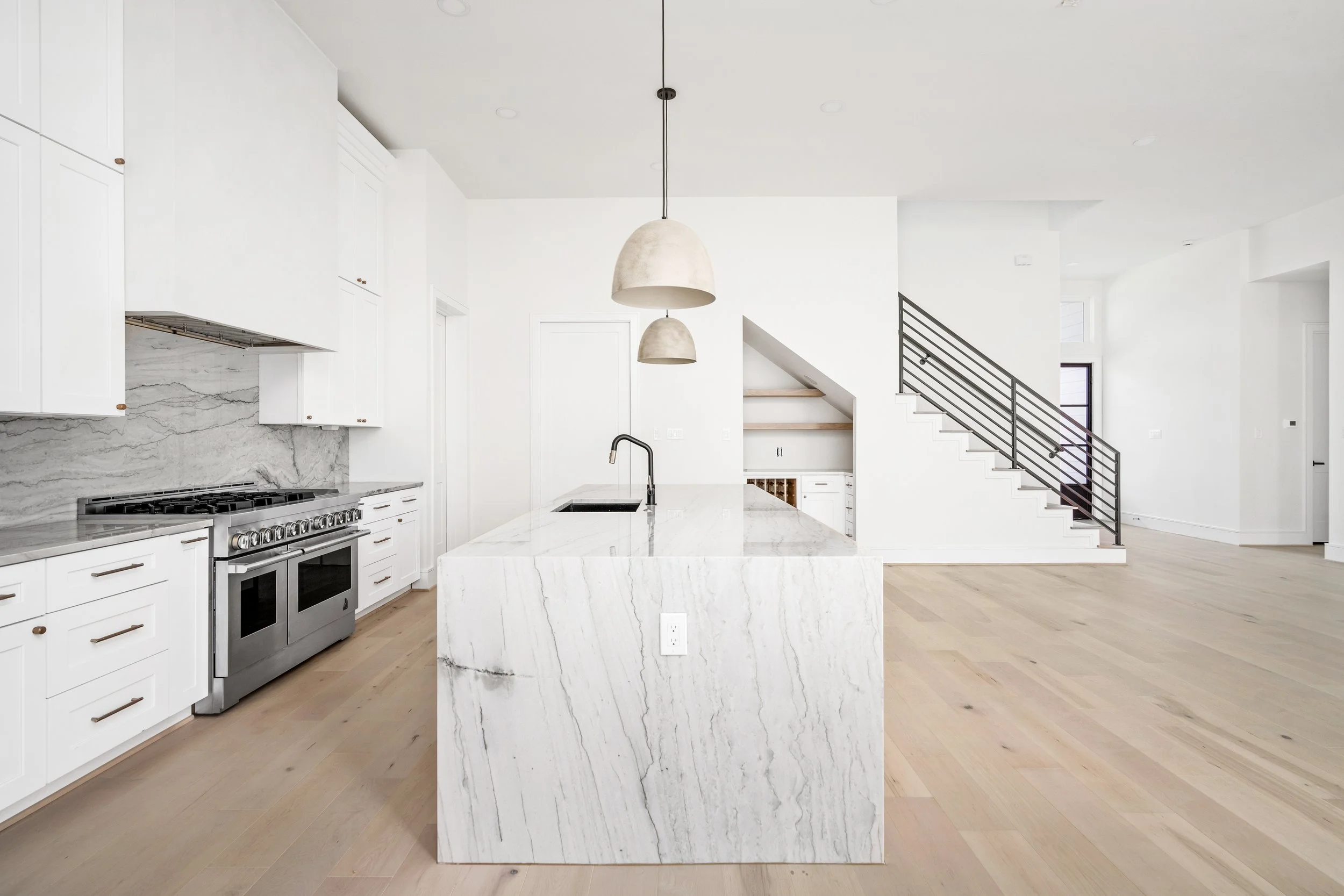 1430 Overhill-16.jpg