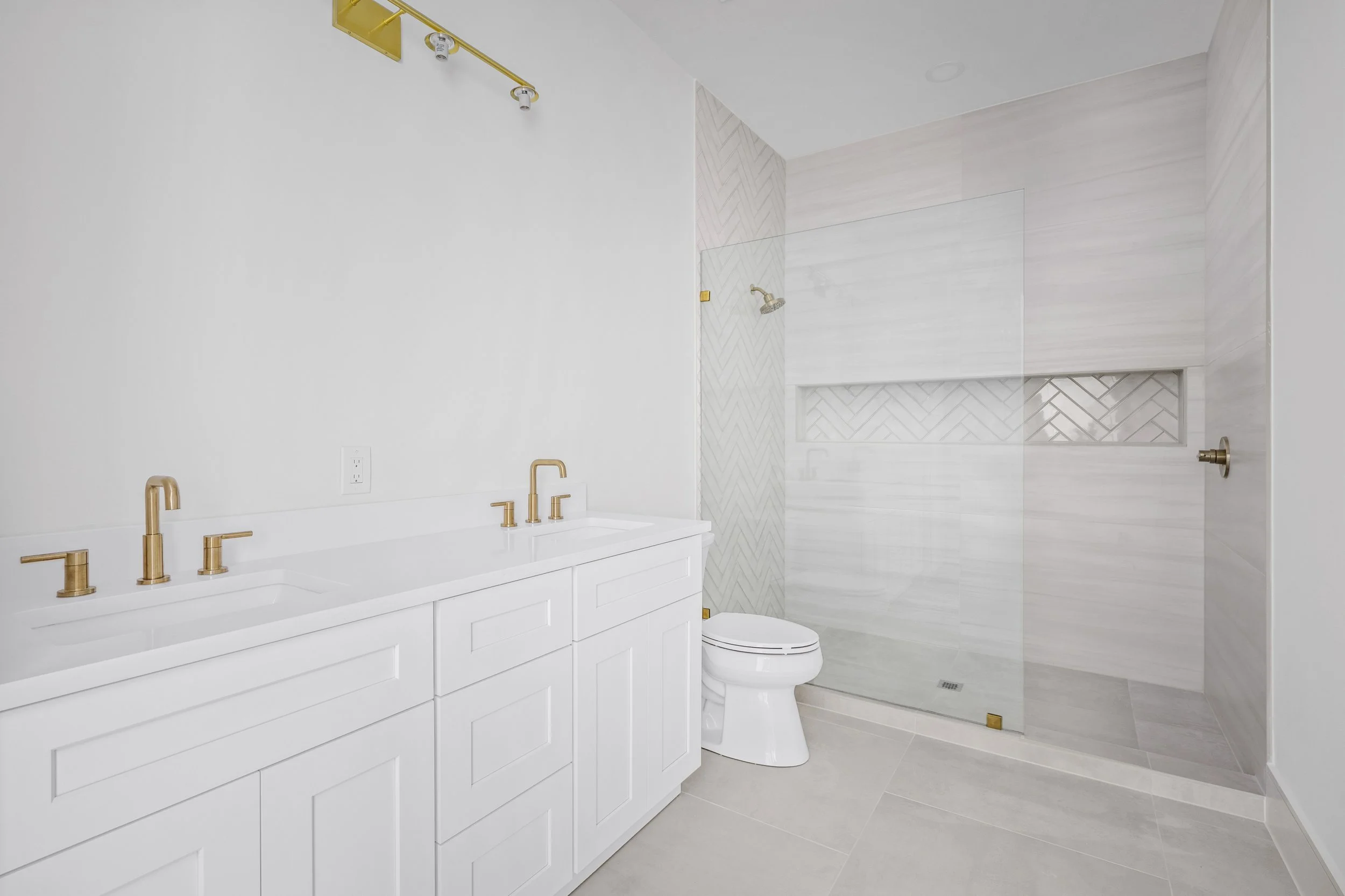 1430 Overhill-41.jpg