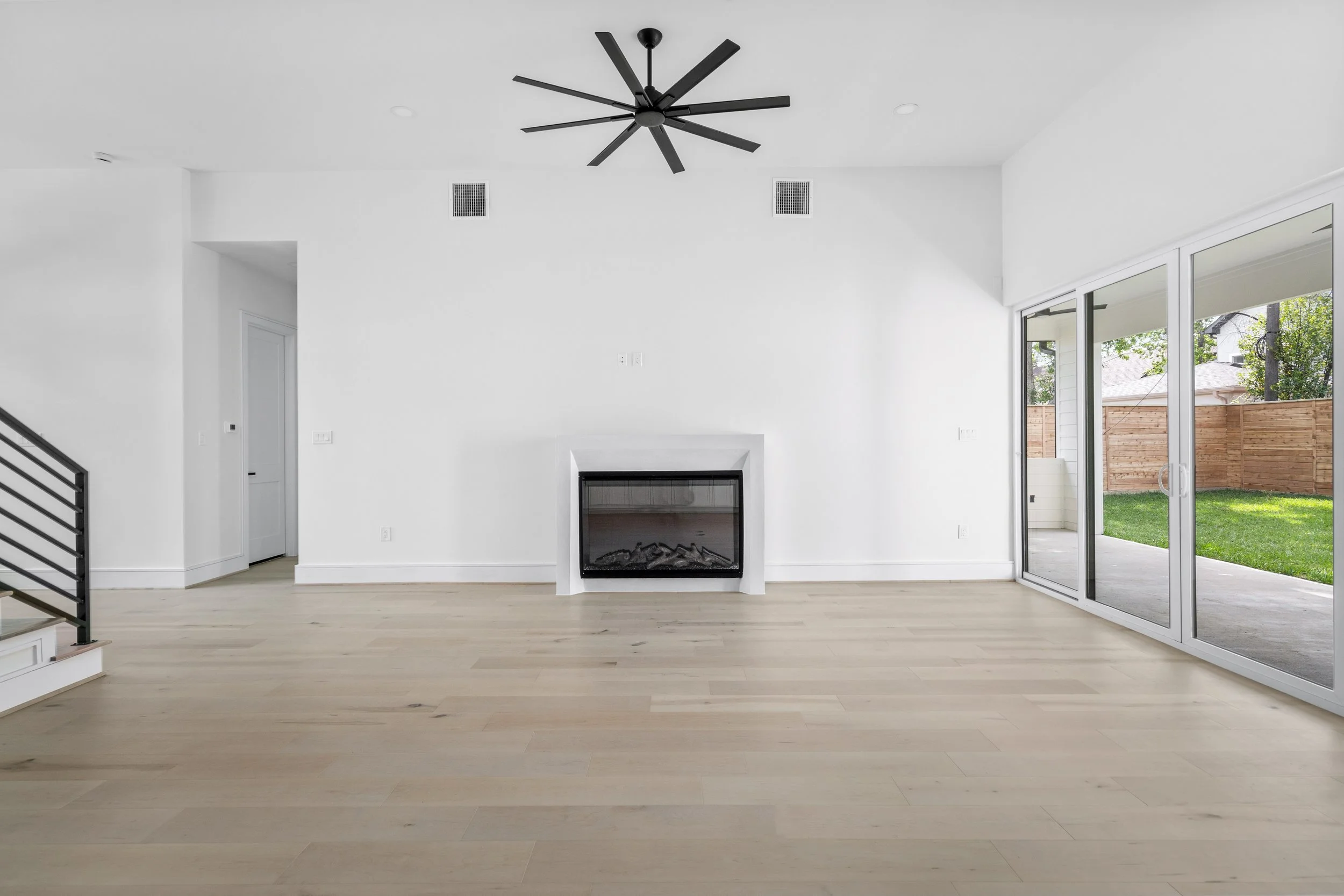 1430 Overhill-11.jpg