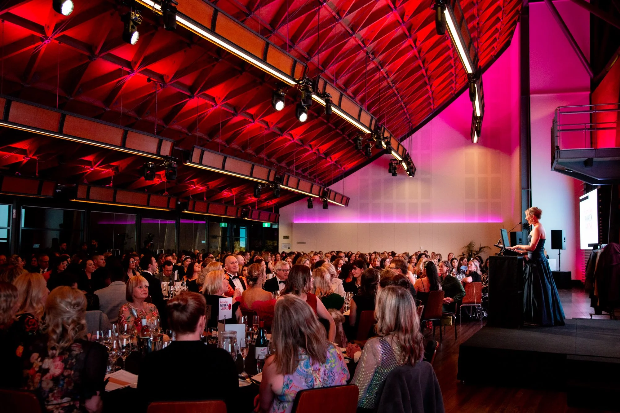 AWIW 10thGala_067.jpg