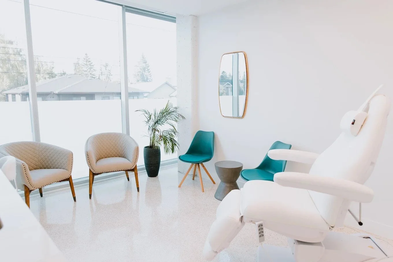 Phi medical aesthetics marda loop clinic exam room