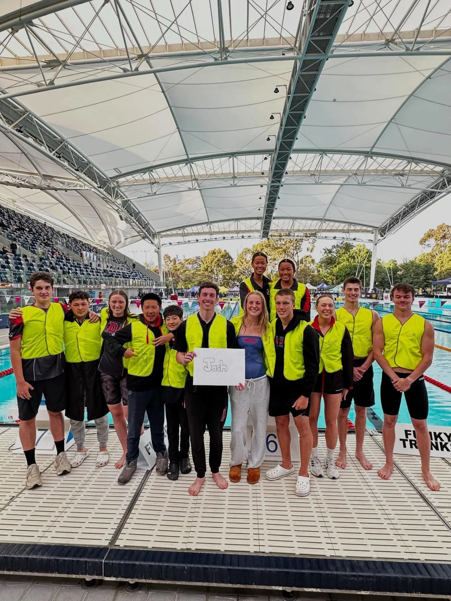 Vic Age Champs
Day 1 - Finals
&bull;
Wacky Wednesday! 🦺
On day 1 we had the 1500m events and relay timed finals. 
We started strong with Ella picking up her first State Medal in the 17-18yrs 1500m Freestyle, doing so in a 30second PB!
We then had 14