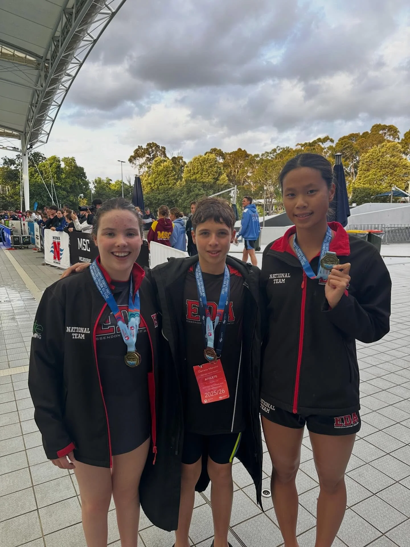 Vic Age Champs
Day 5
&bull;
What a night in the pool for EDA!
With 8 finals being contested, we came away 5 medals!
Congratulations to the following swimmers on their Top 10 results:

Girls 14-15yrs 100m Backstroke
Molly - 🥇(PB 🌟)

Girls 14yrs 50m 