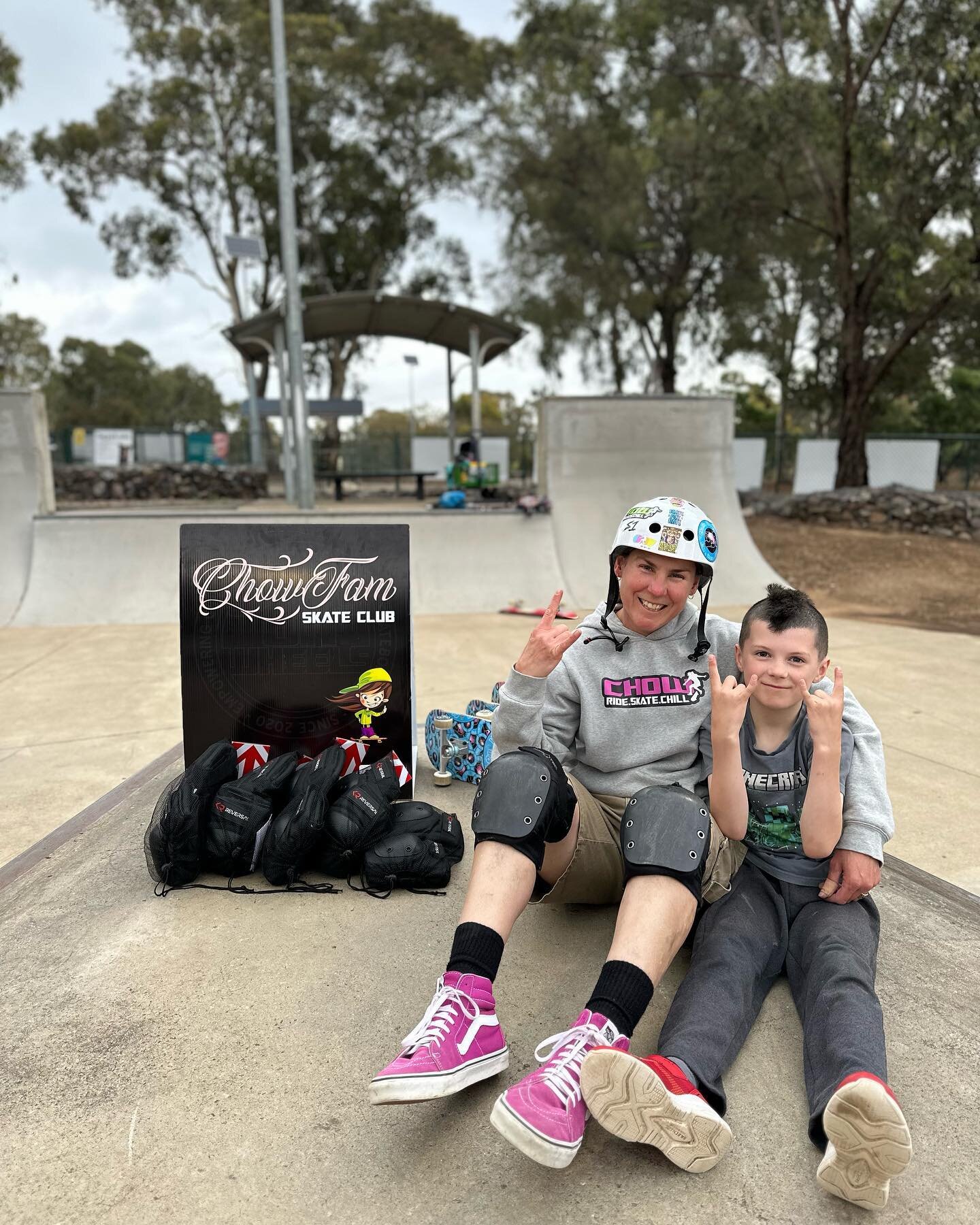 In conjunction with @alsskateco we are stoked to be able to help out Adelaide based skate group @_chicks_on_wheels_  with 5 sets of @coreuk protective pads. 

@_chicks_on_wheels_ run lessons at a few of the outdoor parks in Adelaide and are all getti