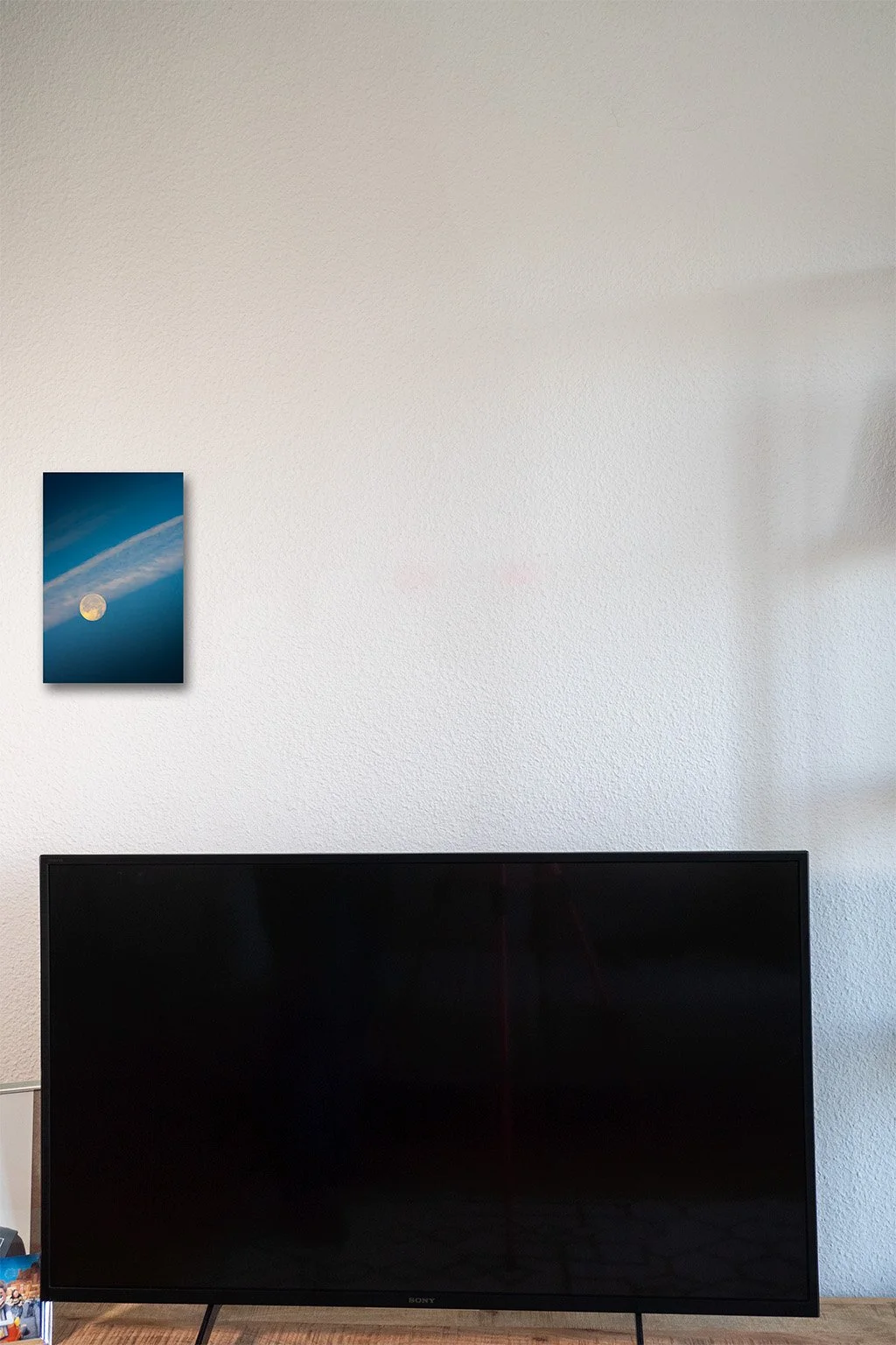 Veiled Moon MU01.jpg