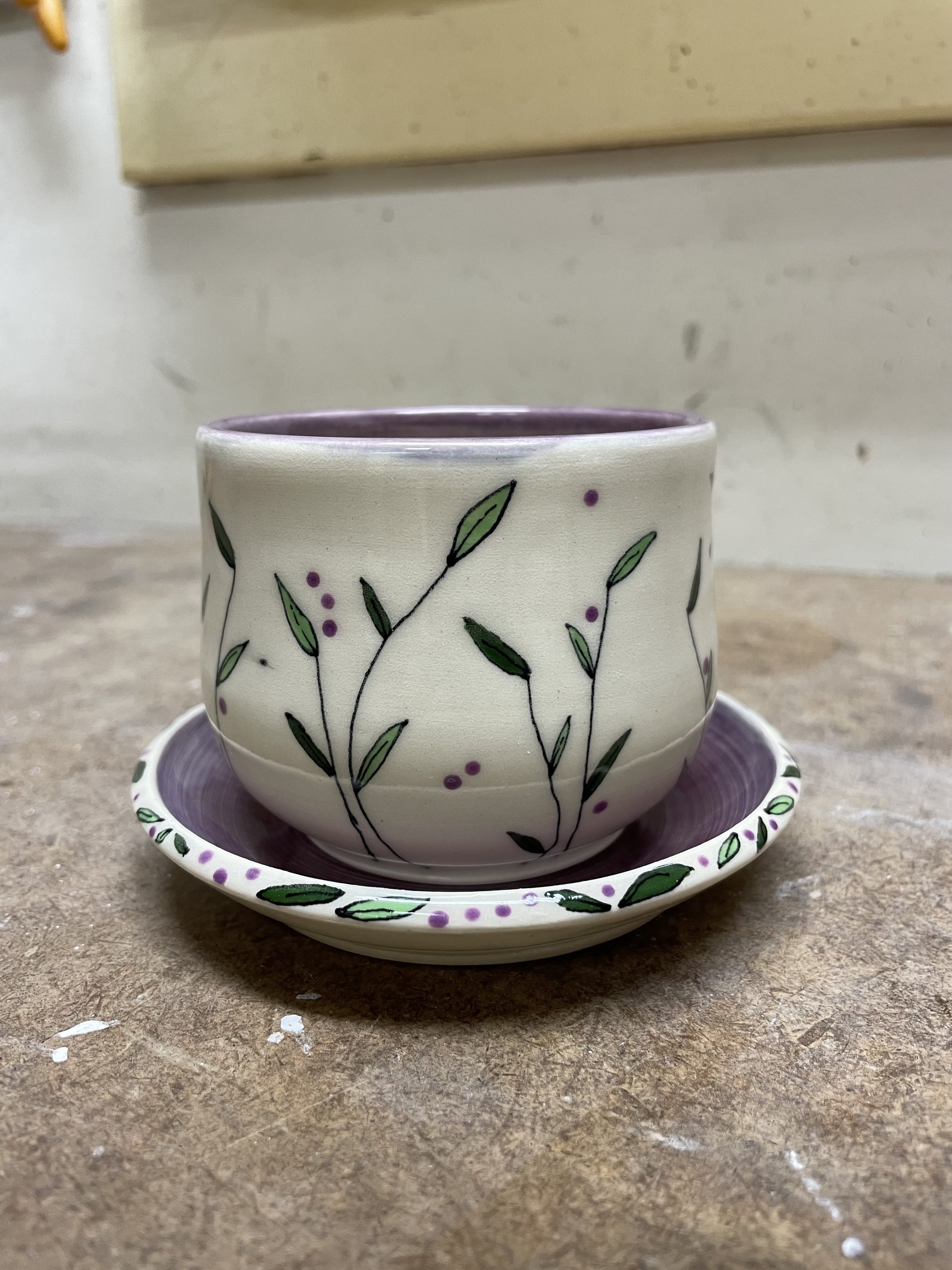 Smaller Mulberry Leaf Planter