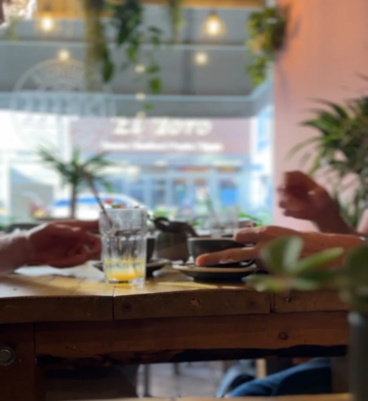 A little new collaboration starting this week at the shop 💛.

Starting this week ON Thursday mornings, we&rsquo;ll be hosting Michelle from @asafeplacementoring in the shop between 9.30&ndash;11.30am for a gentle drop-in pop-up.

Anyone who might wa