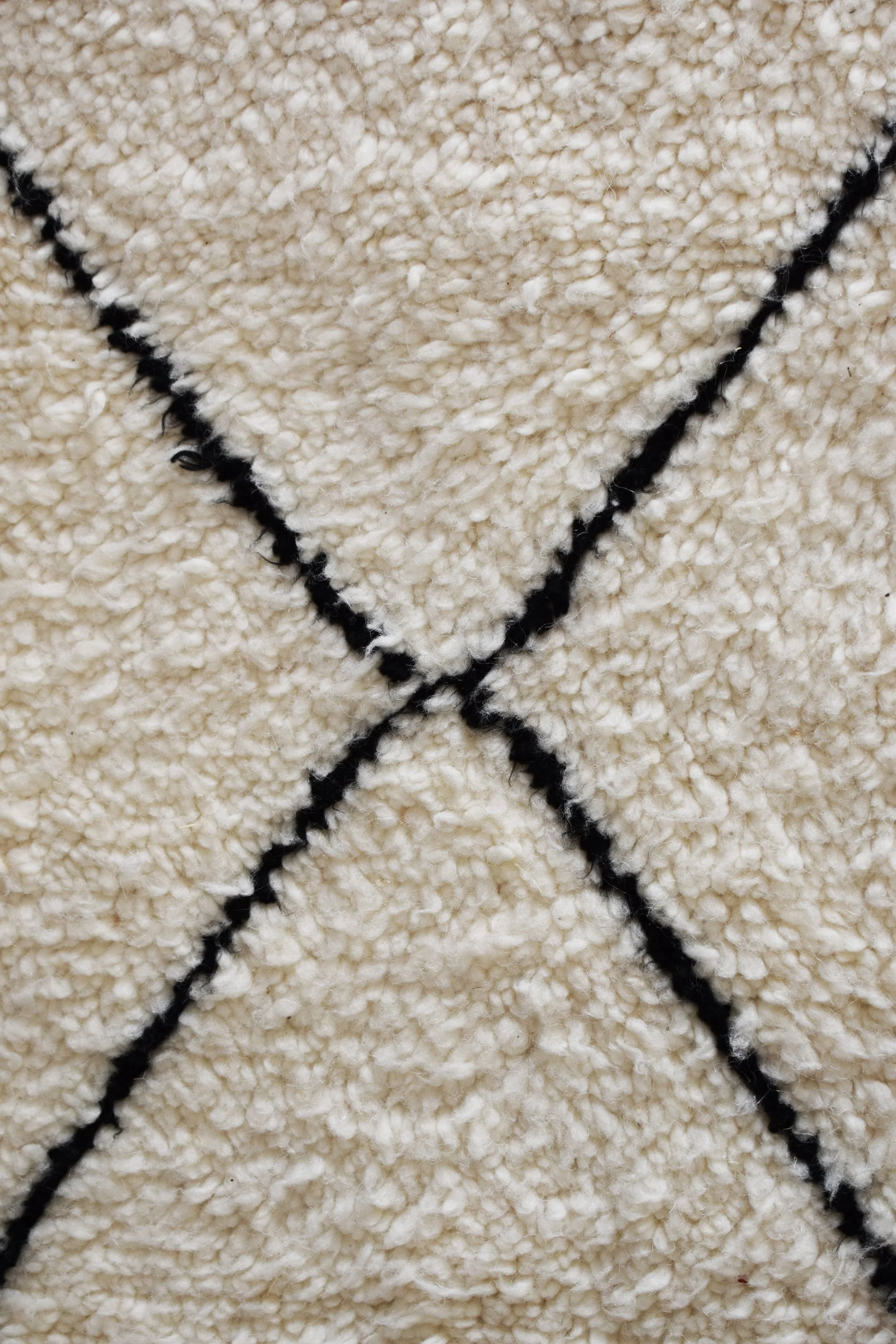 CLOSE UP.jpg