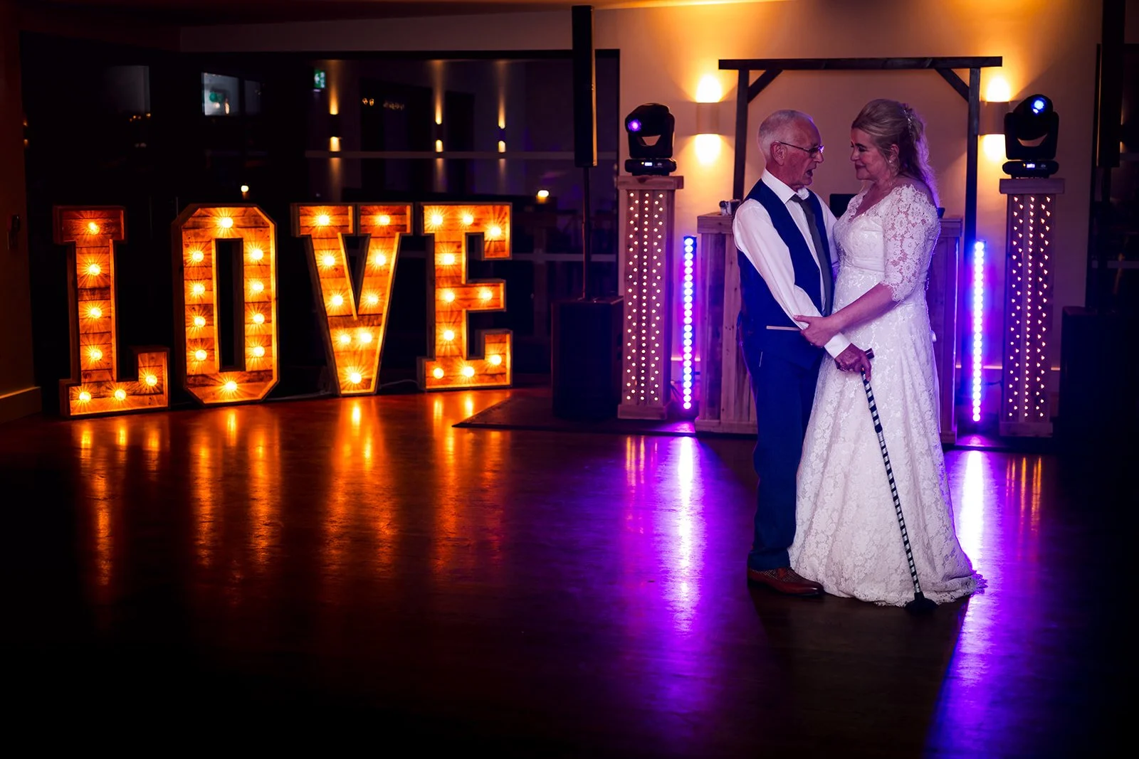 Amy & Tony Wedding-657.jpg