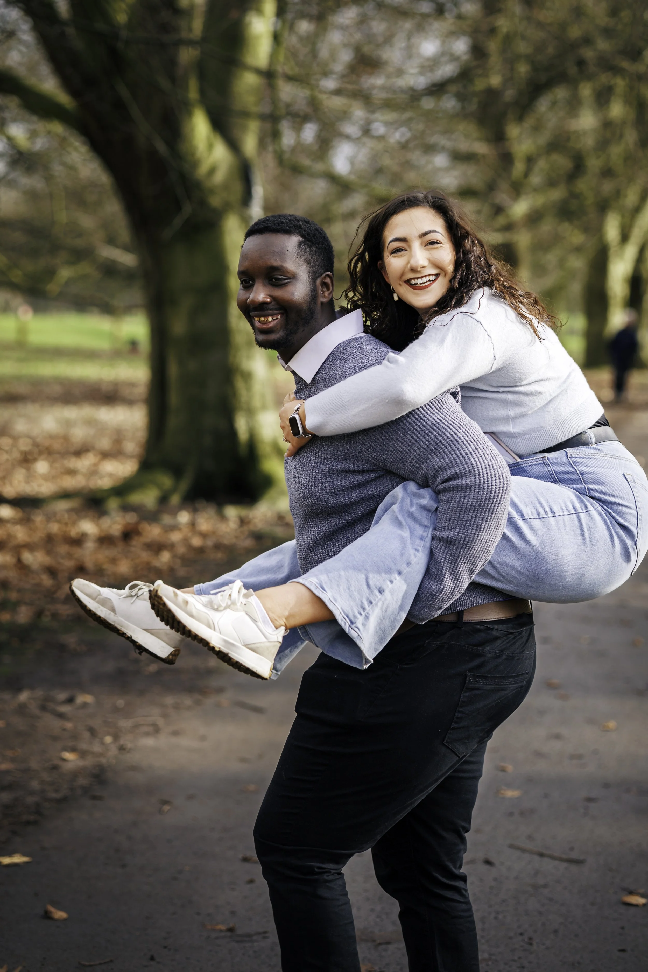 Emily & Fiston (Pre-shoot)-16 copy.jpg