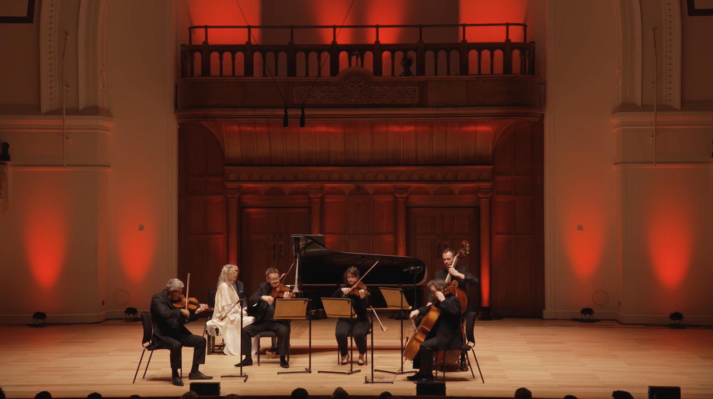 Elizabeth Sombart live at Cadogan Hall | SigmArt