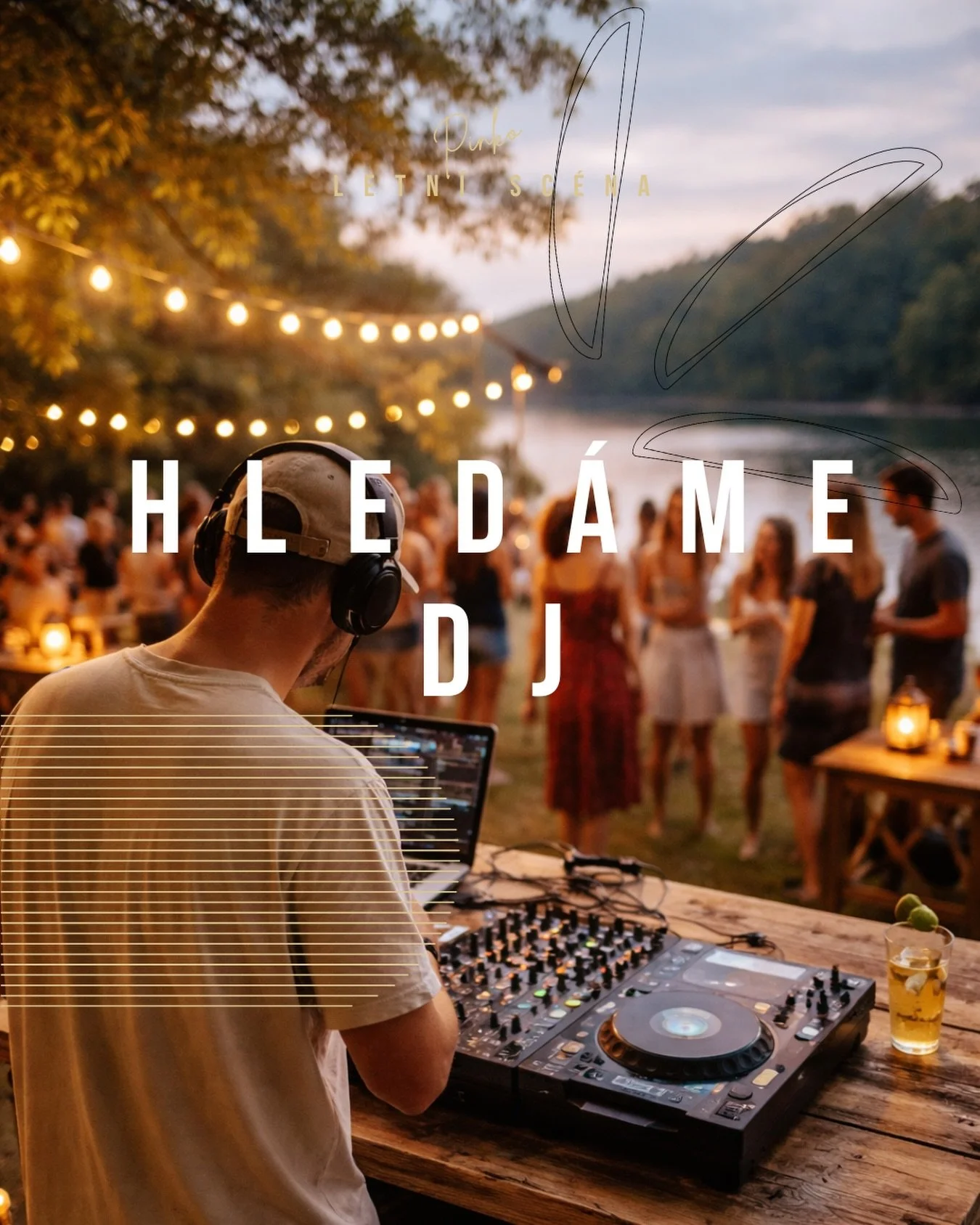 Tepl&yacute; letn&iacute; večer, hvězdy nad hlavou a hudba, kter&aacute; to v&scaron;echno drž&iacute; pohromadě 🍹🎵✨
.
Přesně takhle chceme, aby zněla Pinko Letn&iacute; sc&eacute;na.
.
A proto teď HLED&Aacute;ME DJs, kteř&iacute; to c&iacute;t&iac