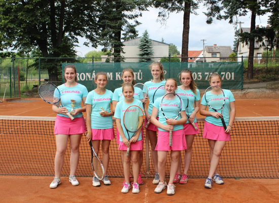 tenis u prahy čerčany tenisové kurty čerčanská koupadla