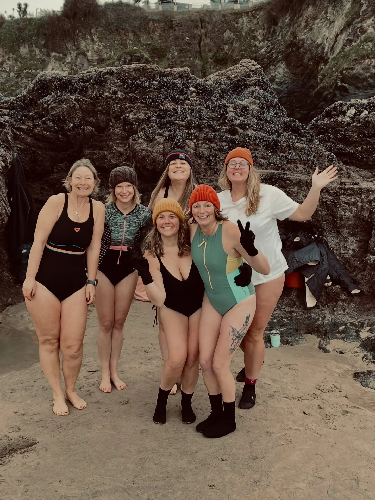 ✨ 2 0 2 6 ✨

The only way to start a new year!

🩵🩵🩵🩵🩵🩵

#newyearsday #coldwaterdip #openwaterswimming #seaswimmers #2026