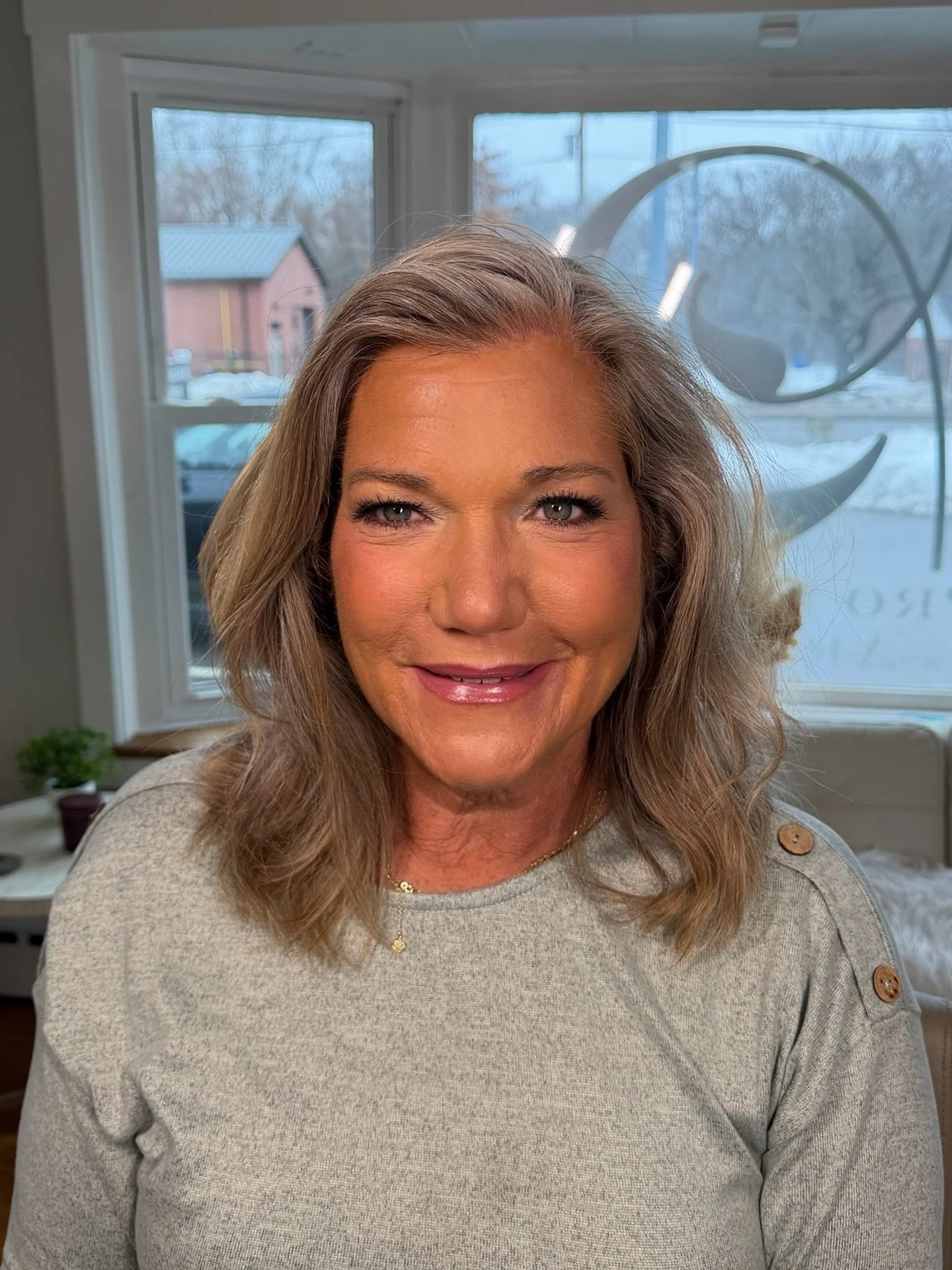 Mother of the Groom makeup 🤍 @proradiance 

Rhode Island Makeup Artist &ndash; Providence Makeup Artist &ndash; Boston Makeup Artist &ndash; Rhode Island Bridal Makeup &ndash; Boston Bridal Makeup Artist &ndash; Luxury Bridal Makeup Rhode Island &nd