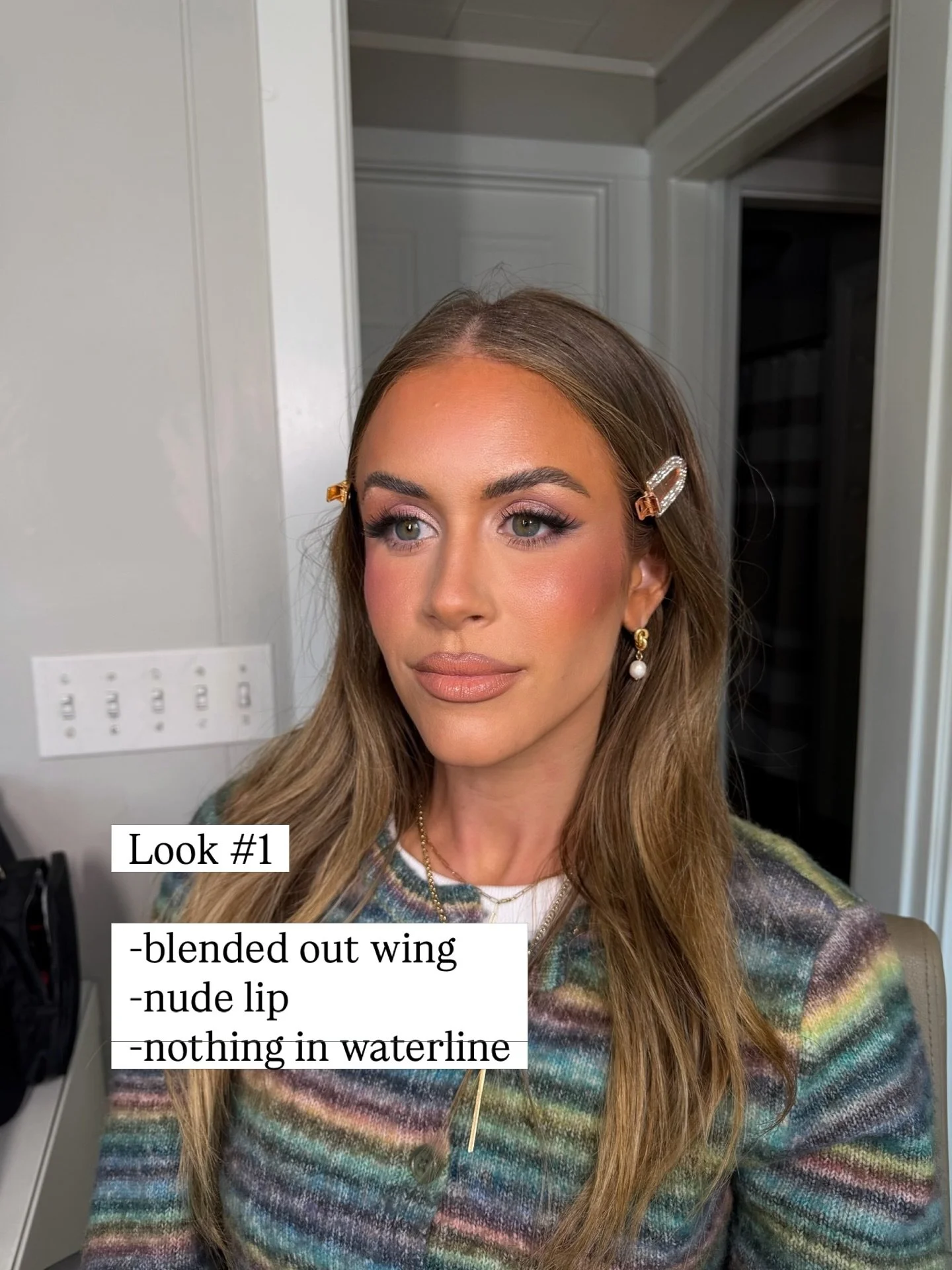 Which look do you like the best? 1, 2, or 3? ❤️&zwj;🔥

Work for @proradiance by @truebeautyglam 

Foundation: NARS Natural Radiant Longwear @narsissist 
Concealer: Too Faced Born this Way @toofaced 
Contour: LYS No Limits Cream Contour @lysbeautyoff