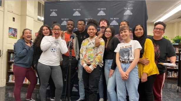 Moth StorySlam: Turning Students to Storytellers