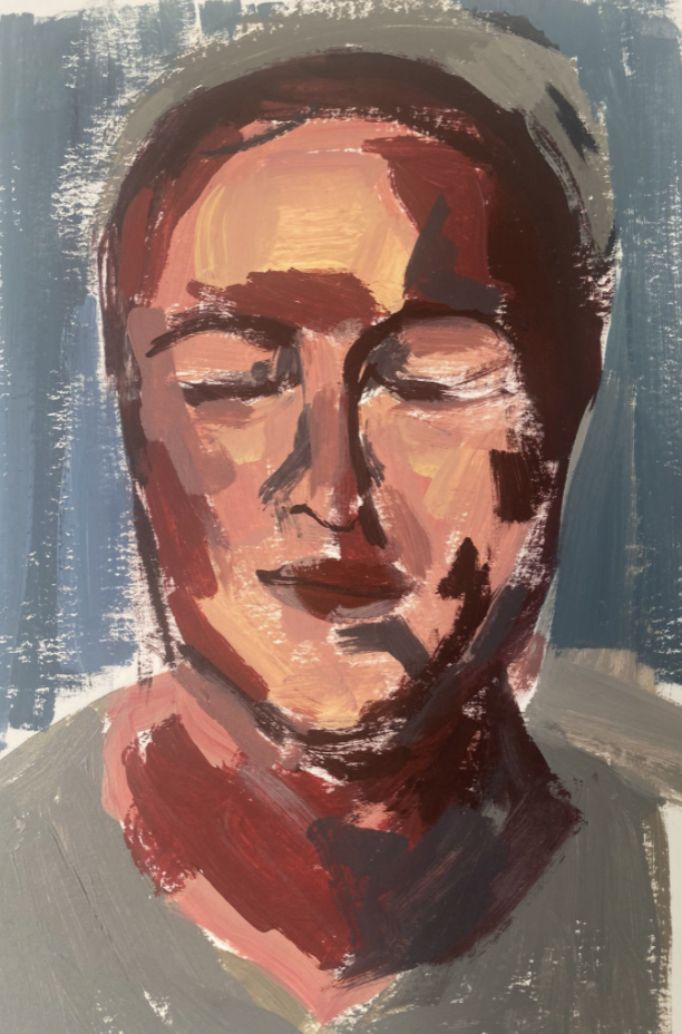 Retrato artístico de una persona con los ojos cerrados, en tonos rojos, marrones y tonos neutros, con fondo azul.