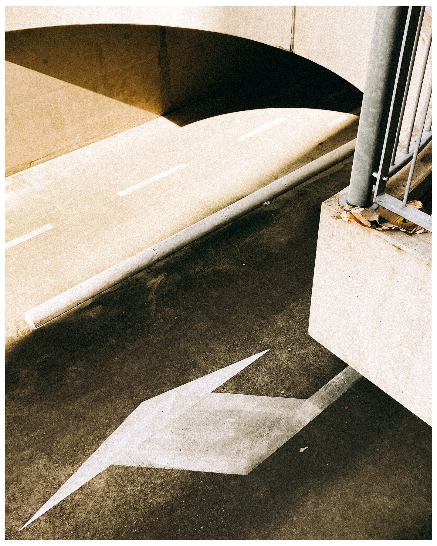 #imaginarymagnitude #ifyouleave #rentalmag #somewheremagazine #dreamermagazine #nowherediary #artclassified #magazine35mm #worldviewmag #ourmag #ourmomentum #oftheafternoon #onbooooooom #thinkverylittle #nowness #ignant #fisheyelemag #knowthismind #e
