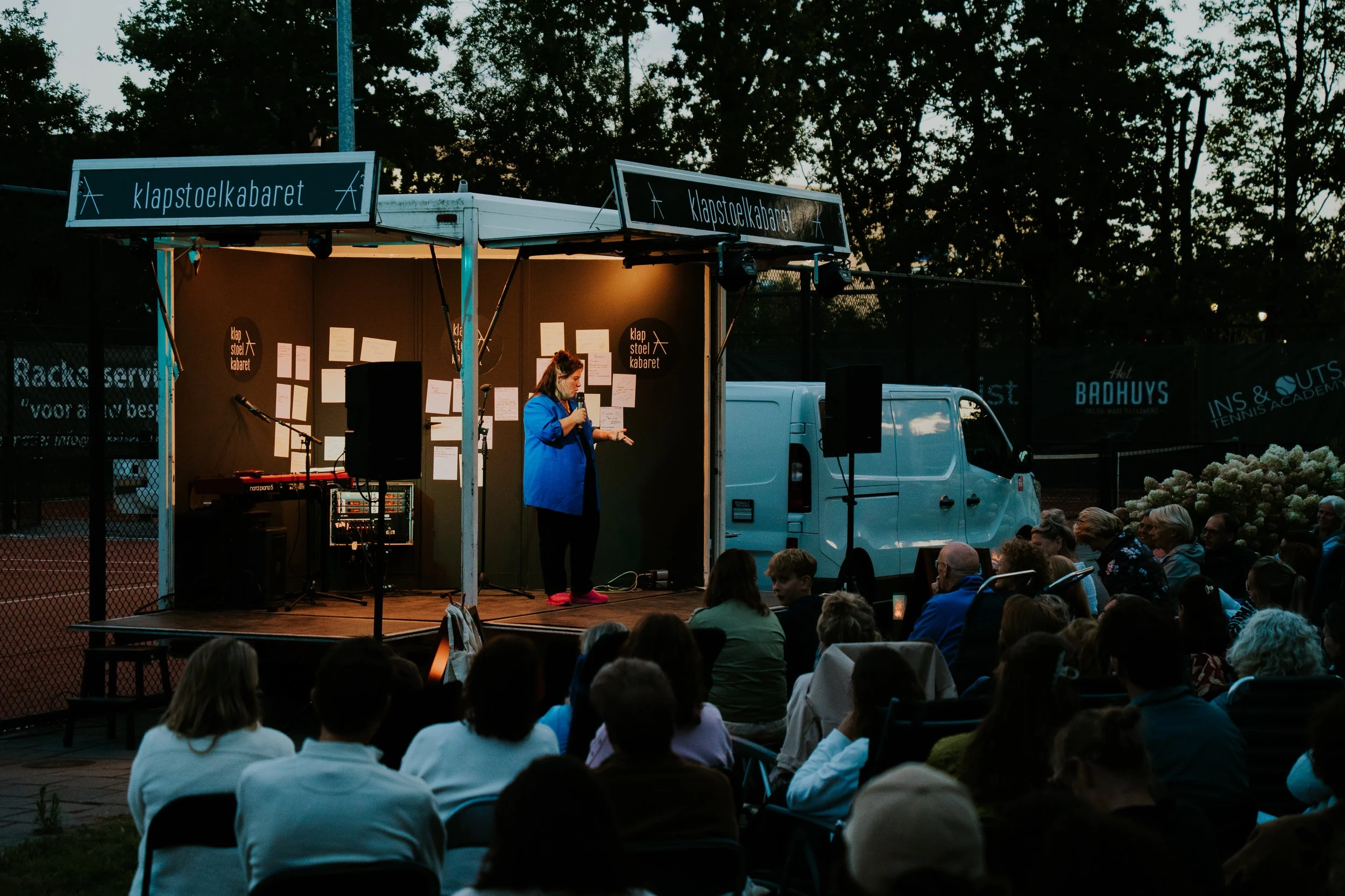 KlapstoelCabaret_Tennispark_Princehage_Chassé_JoostvanderVelden_2025-76.JPG