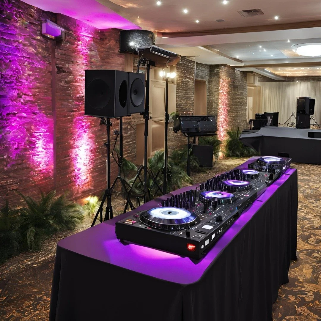 💍🎧 Celebrate Your Love with the Perfect Playlist! 🎉💒
Make your wedding day unforgettable with UnderGround Entertainment! We're offering 20% off our services to help you create magical memories. From the perfect soundtrack to a stunning photo boo